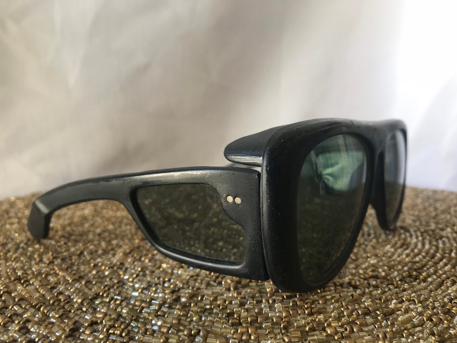 Vintage Black Sunglasses | Accessories