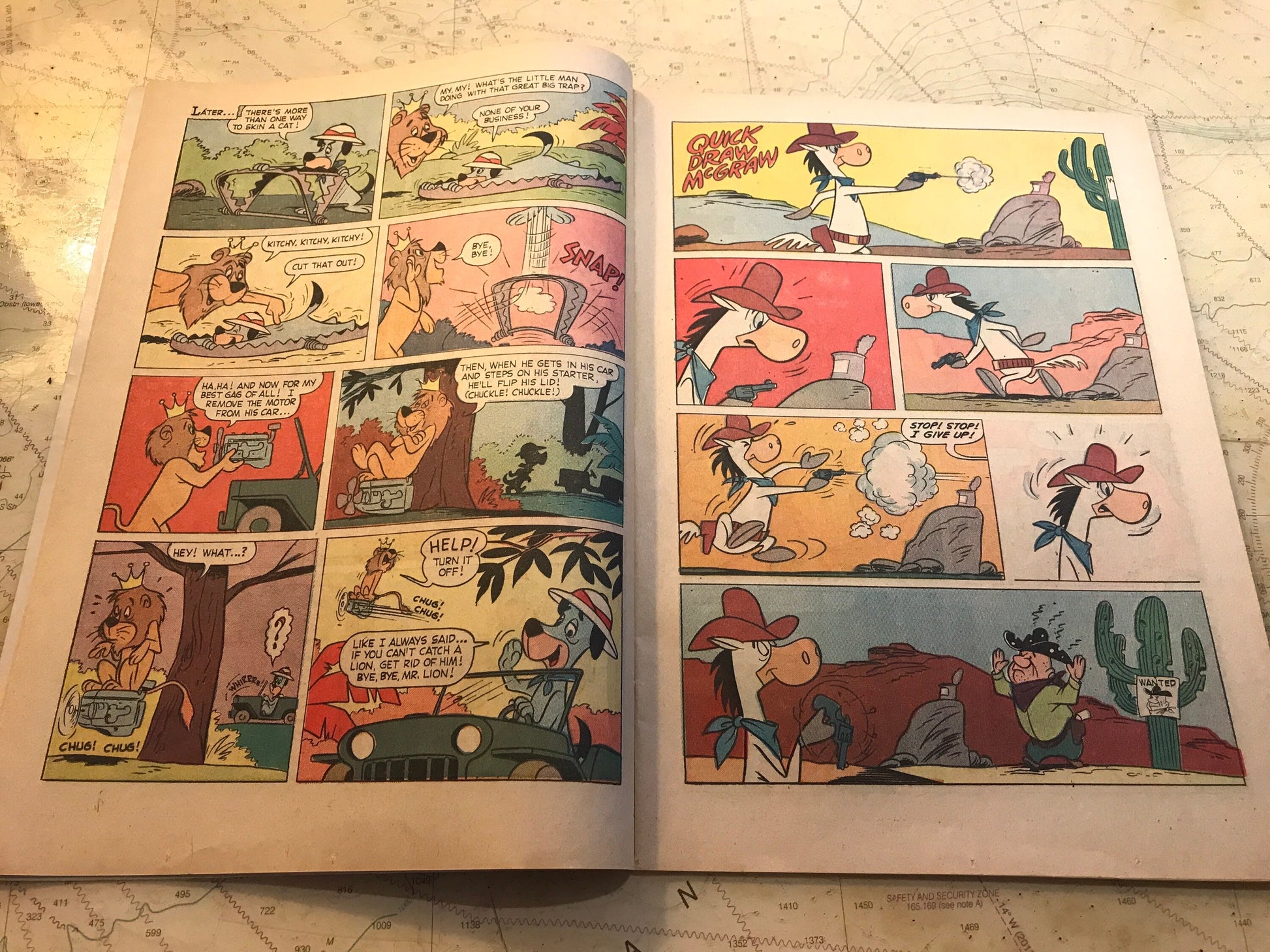 Vintage Huckleberry Hound w/ Pixie, Dixie and Mr. Jinks Comic | August Issue | Gold Key Comics