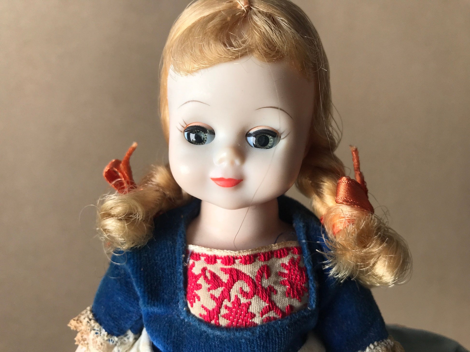 Vintage 1961 Madame Alexander “Dutch” Doll