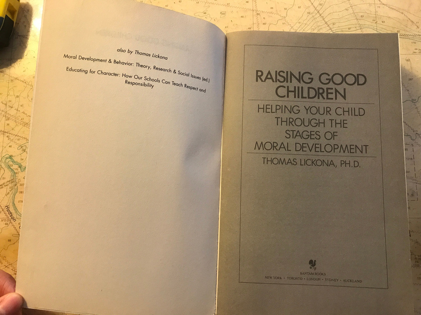 Raising Good Children by Dr. Thomas Lickona | Classic Literature