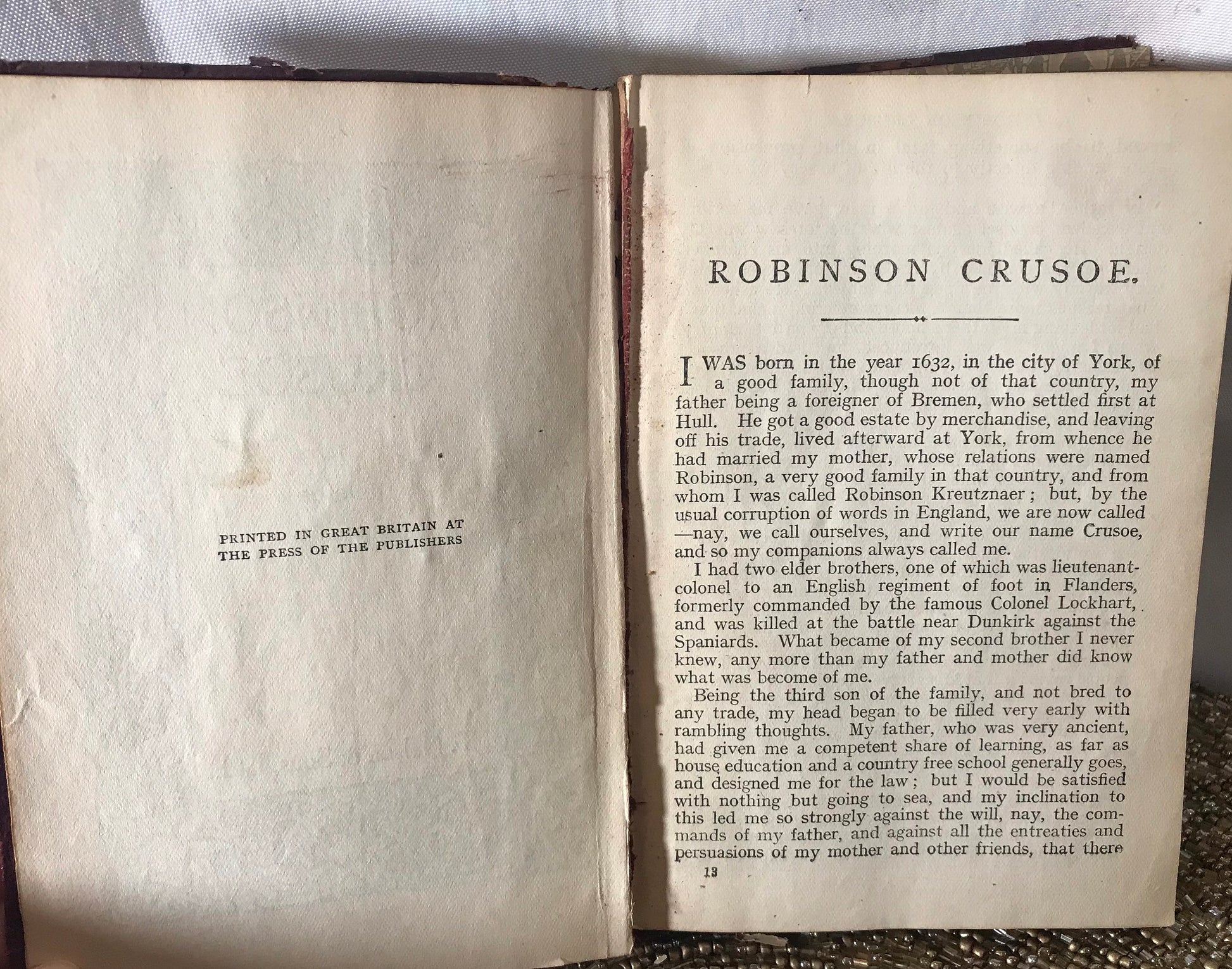 Robinson Crusoe by Daniel Defoe | Literature