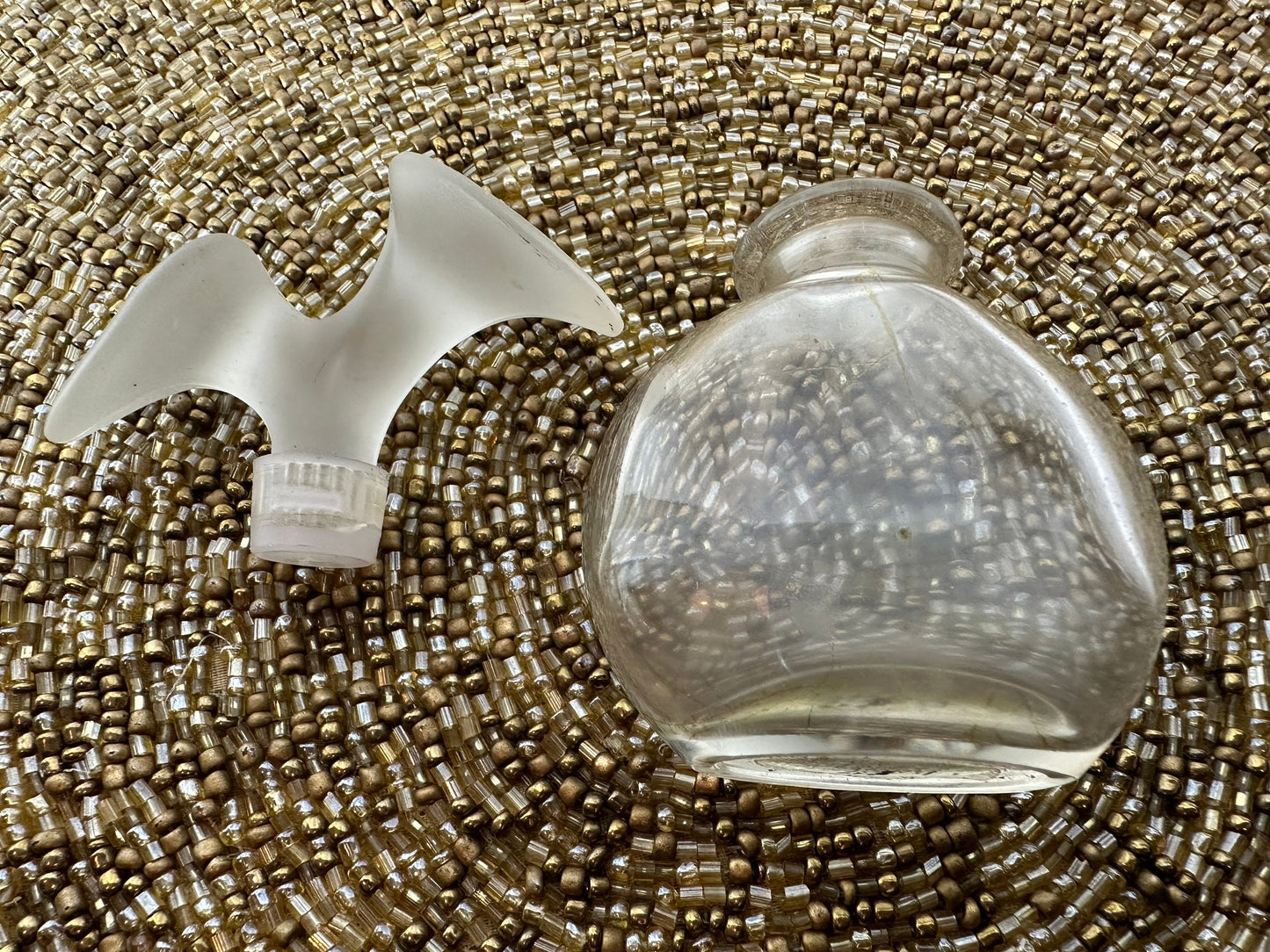 Vintage Clear Glass Leaf Perfume Bottle | Vanity Storage