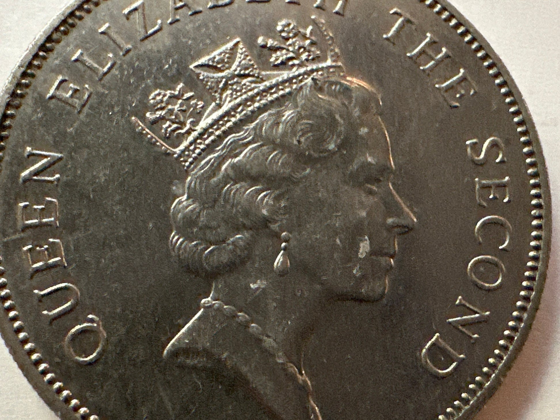 Queen Elizabeth The Second 1973 10 New Pence Coin | Memorabilia