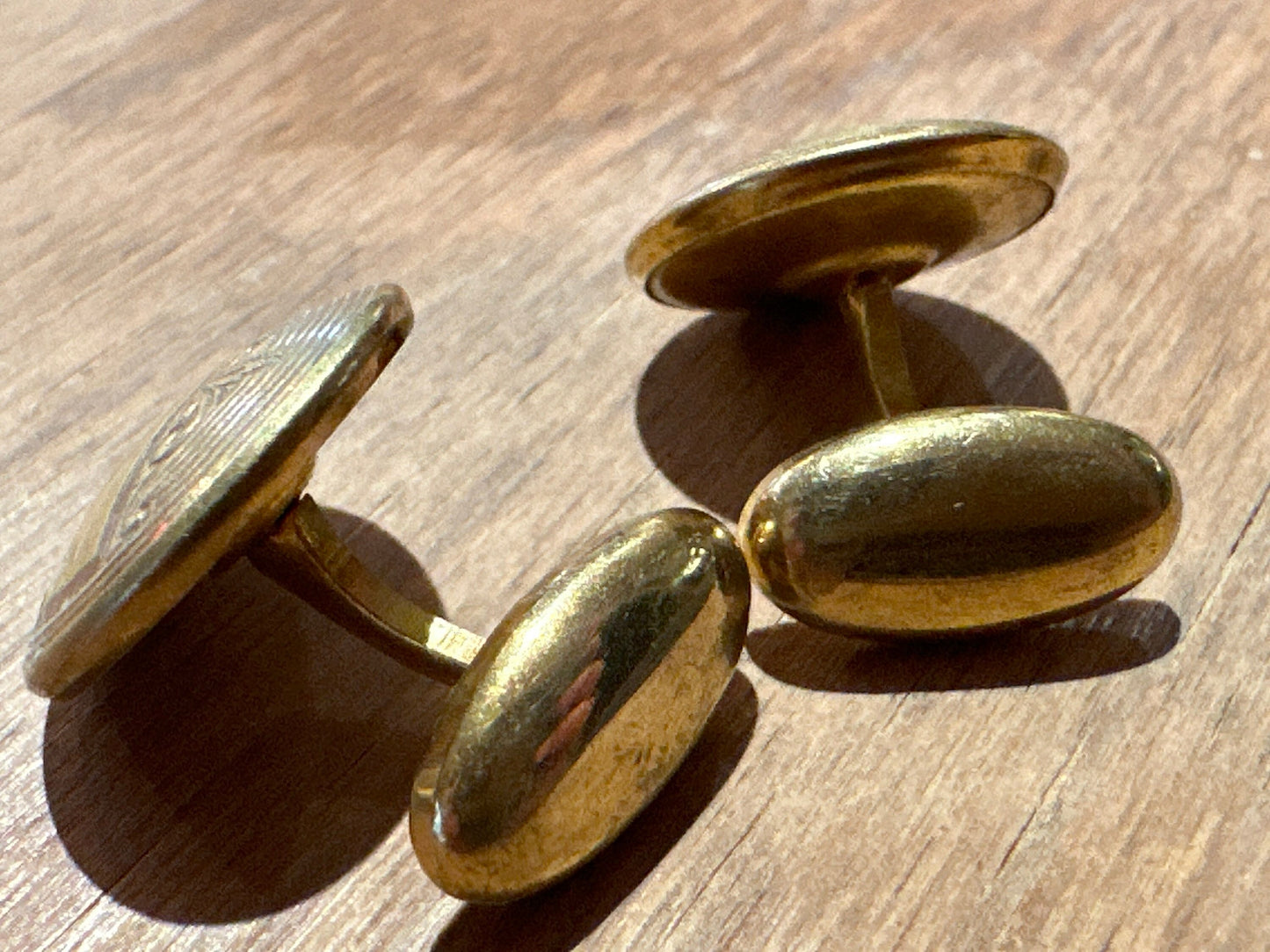 Vintage Goldtone Circle Cuff Links | Accessories