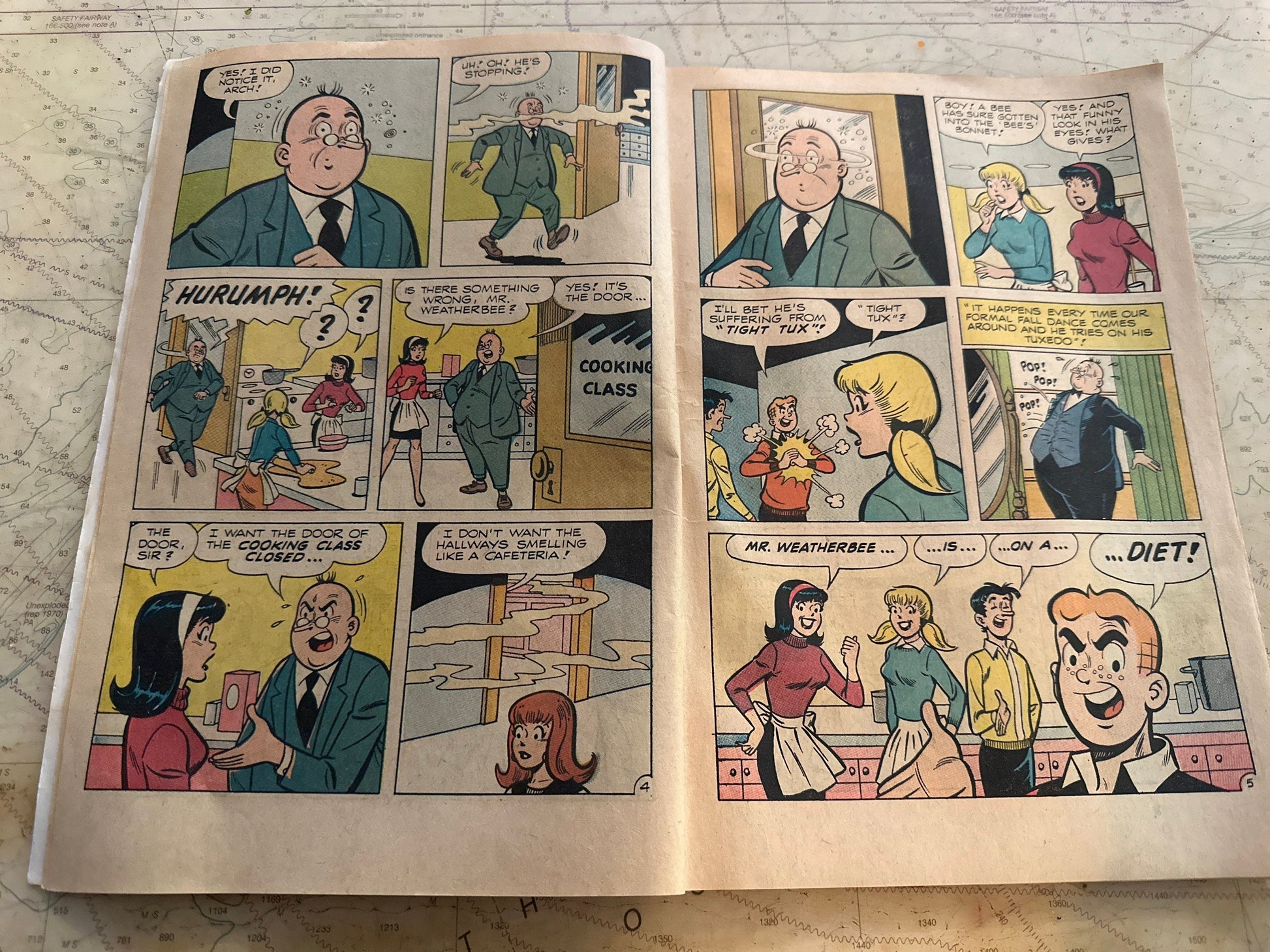 Archie and Me Vintage Comic | December Issue No. 18 | Archie Series