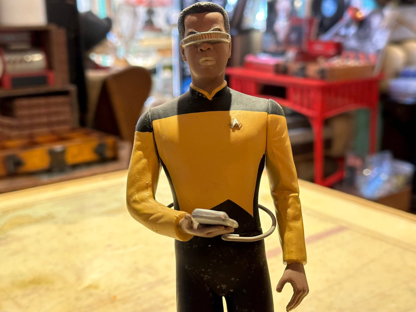 Vintage Stark Trek Lt. Commander Geordi La Forge Action Figure w/ Stand | Memorabilia