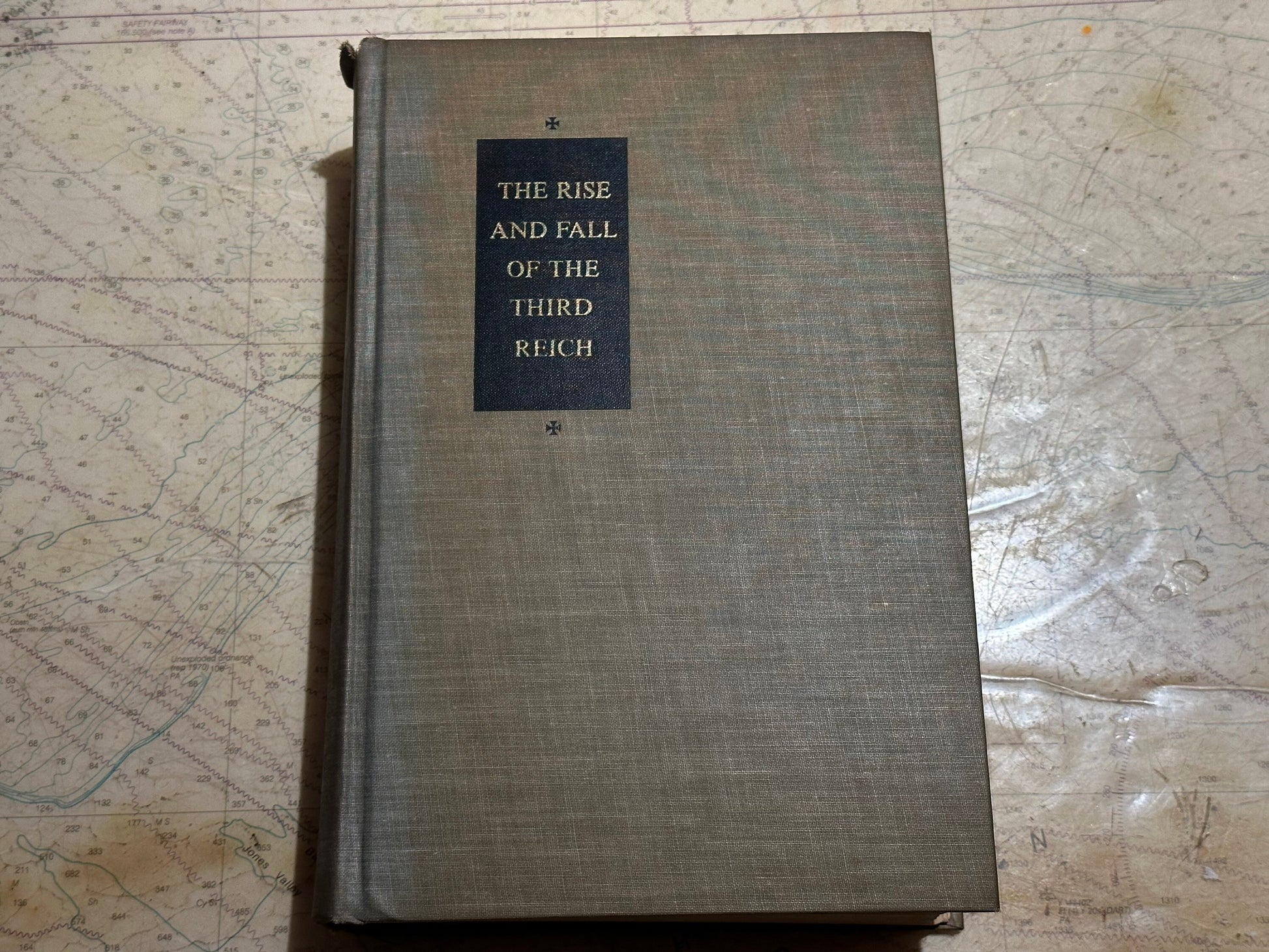 The Rise and Fall of The Third Reich by William L. Shirer | A History of Nazi Germany | Literature