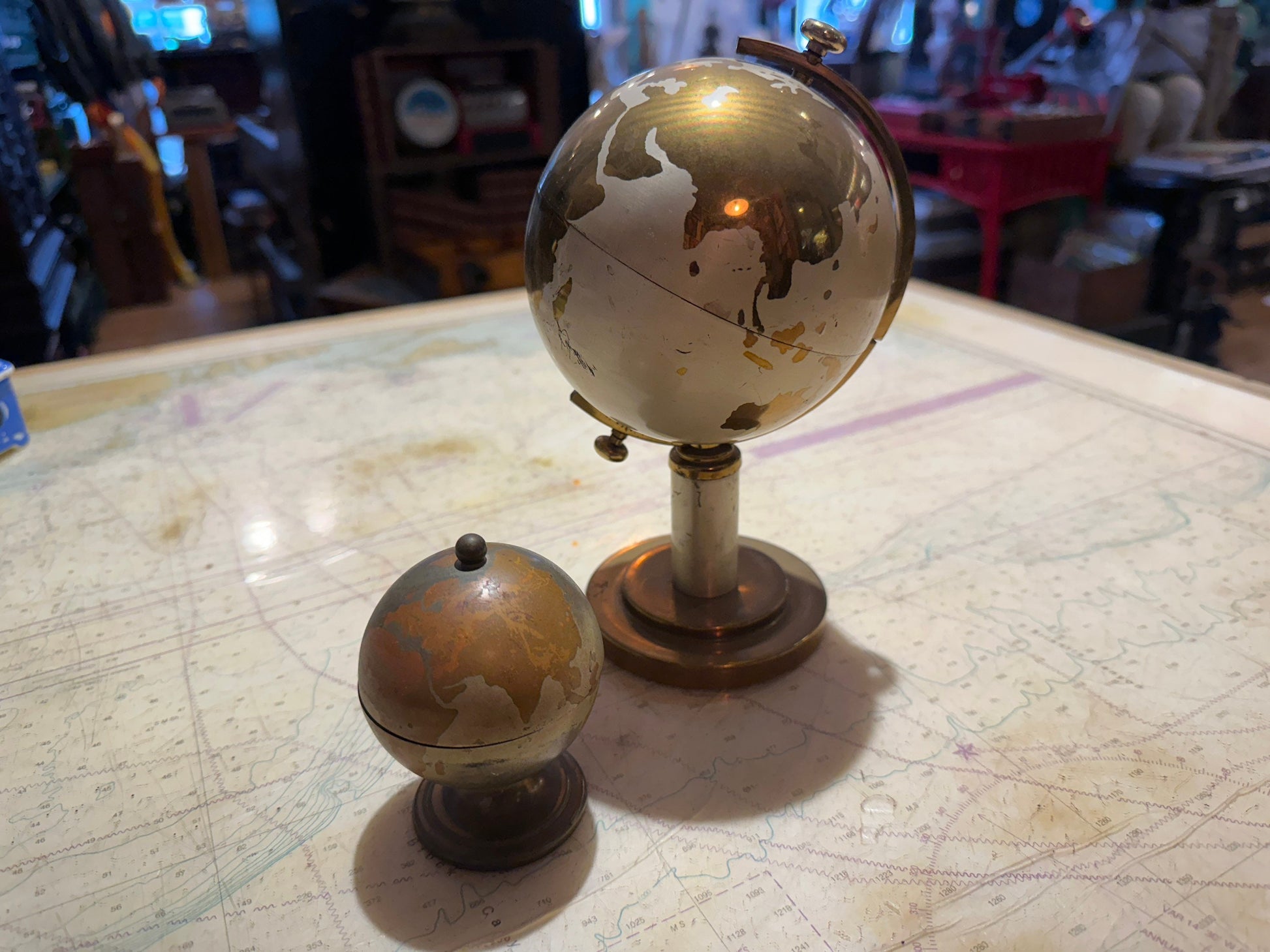 Mid-Century Steel/Brass Globe Holder & Globe Lighter | Home Decor