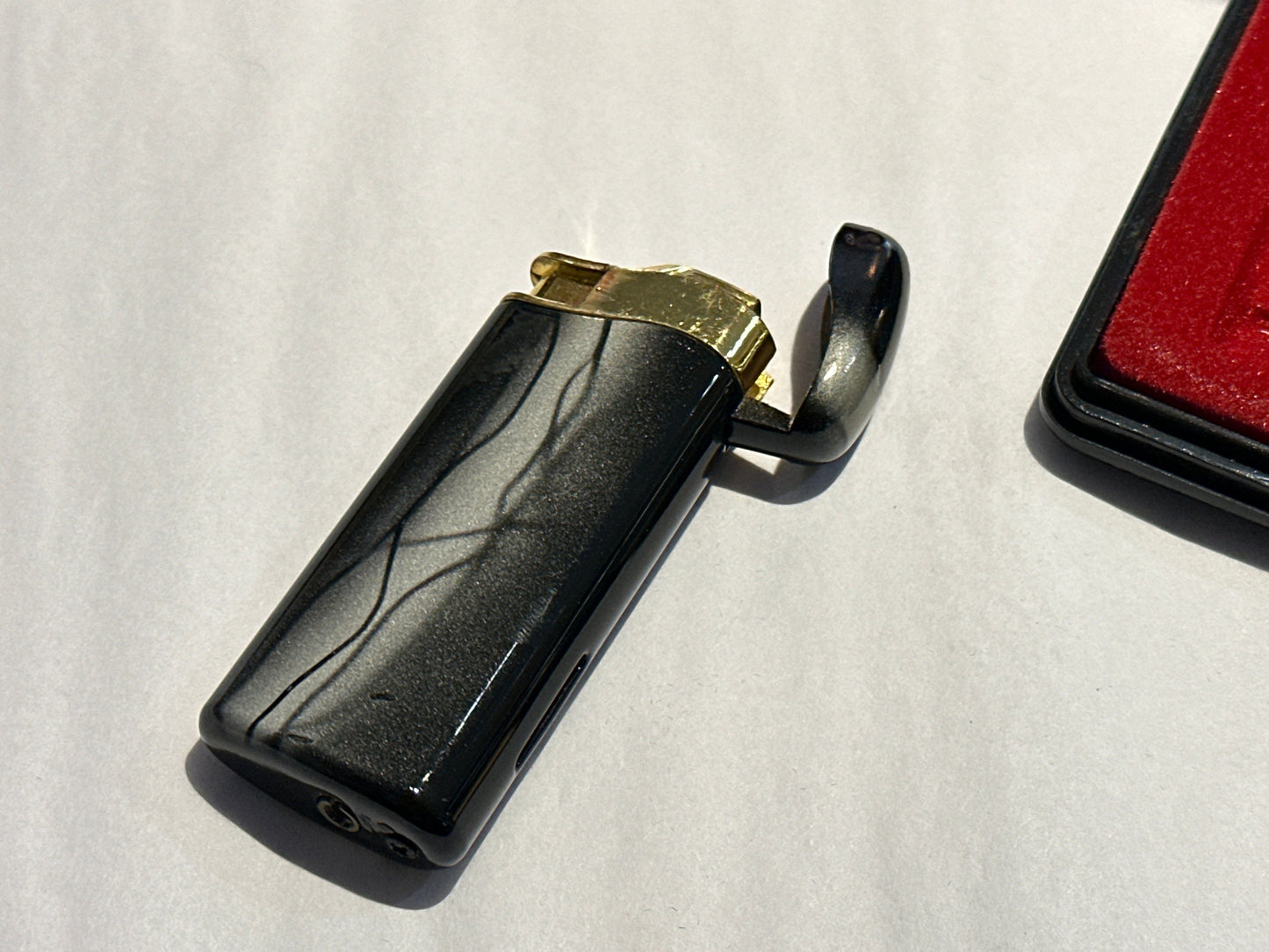 Vintage High Quality Lighter w/ Case | Home & Living