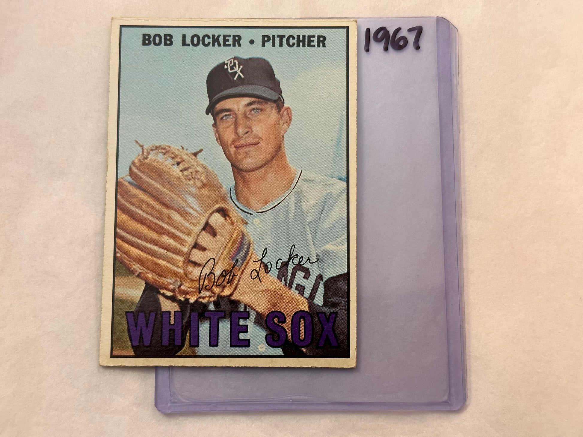 Bob Locker - White Sox Pitcher | 1967 Baseball Card