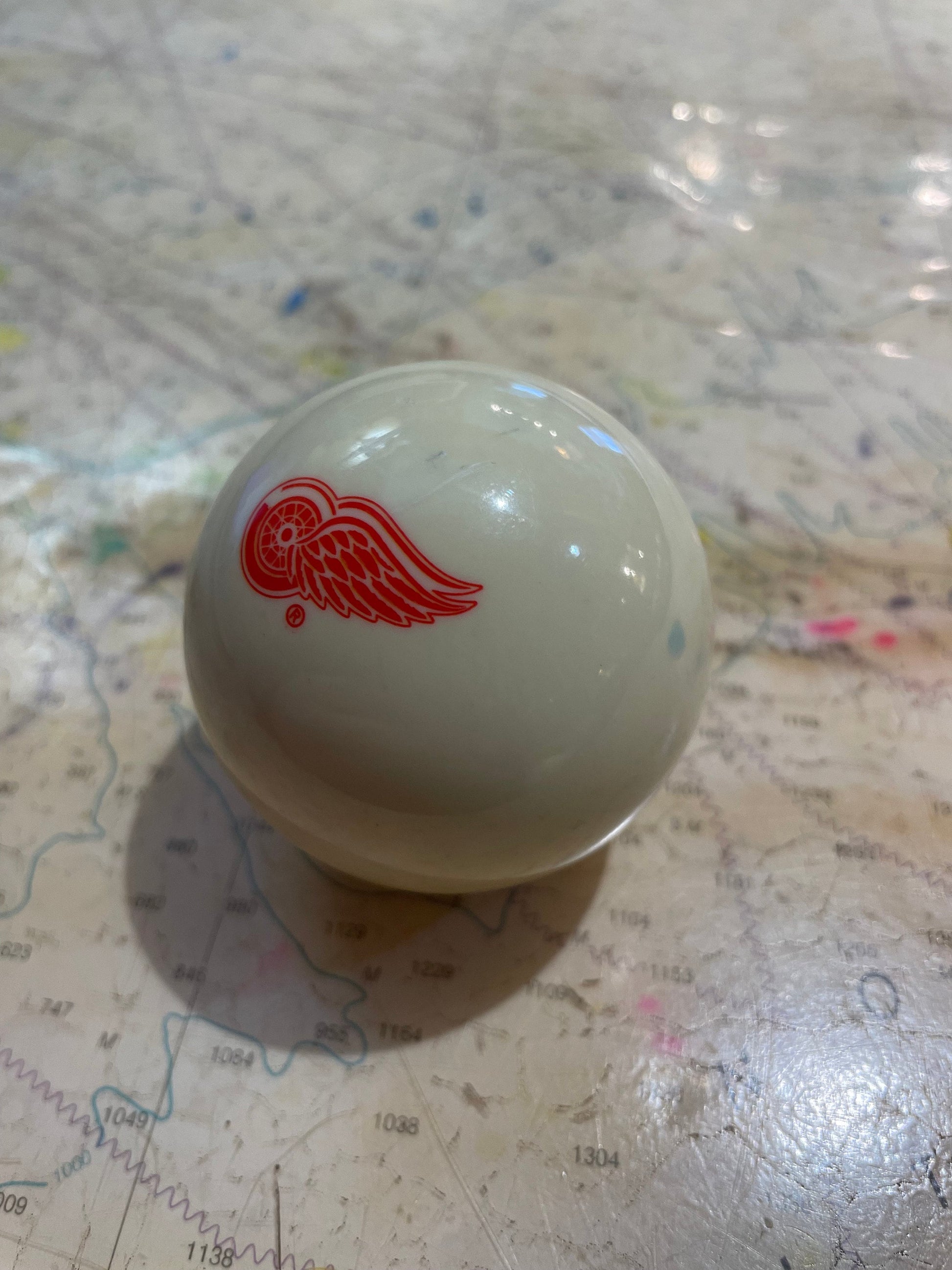 Vintage Detroit Red Wings Pool Ball