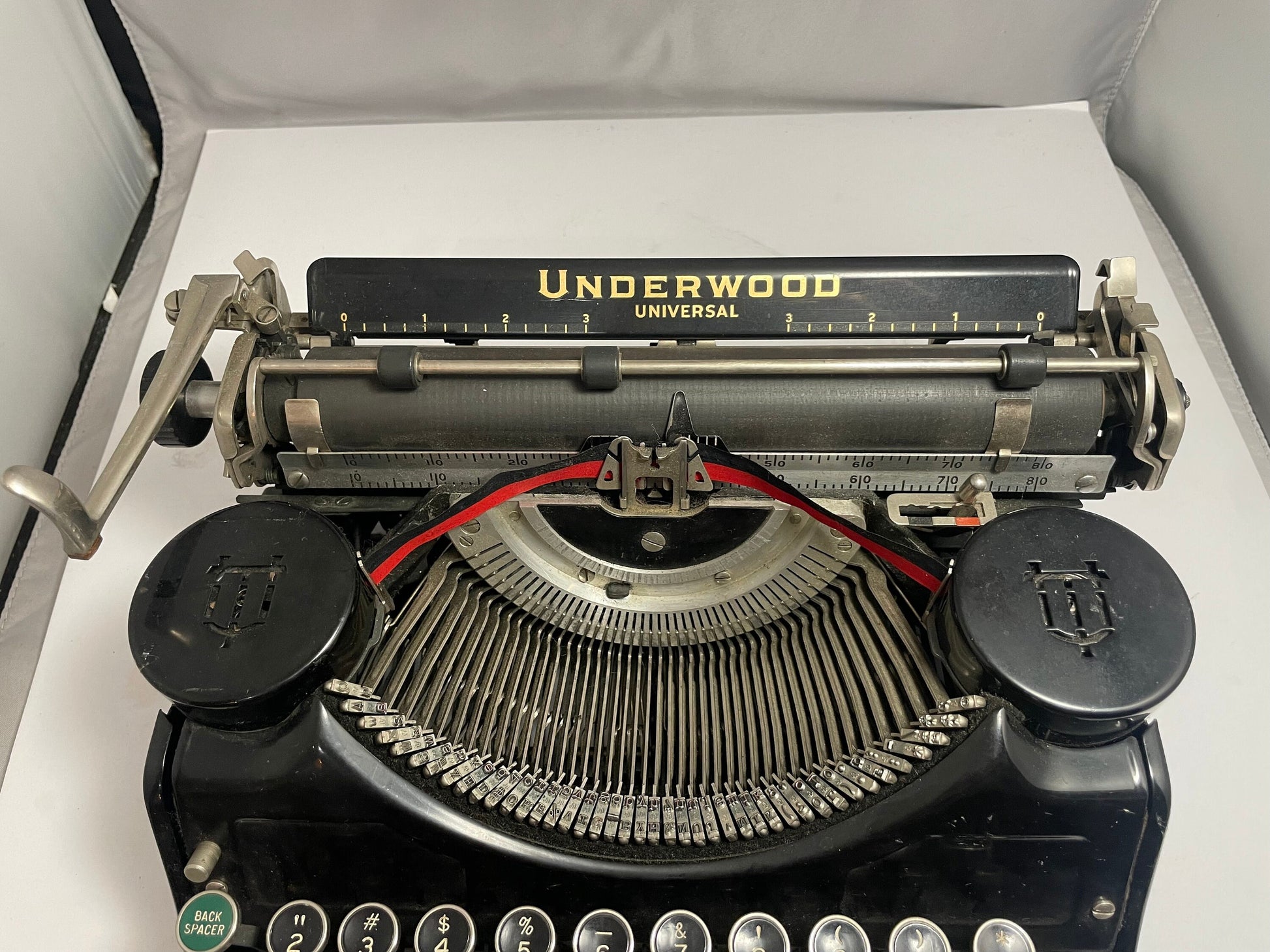 Antique 1920's Underwood Universal Standard Typewriter