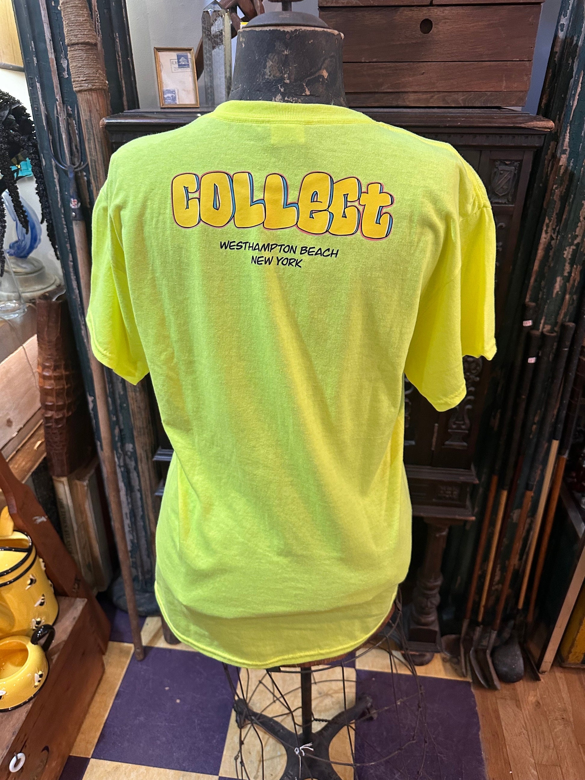 Collect T-Shirt with Subway Photograph/Collect Logo Graphics