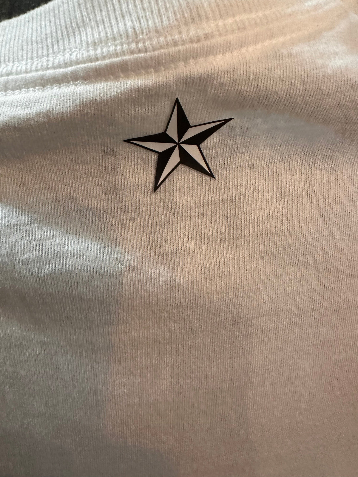 Collect T-Shirt with Spray Paint Graffiti Graphic