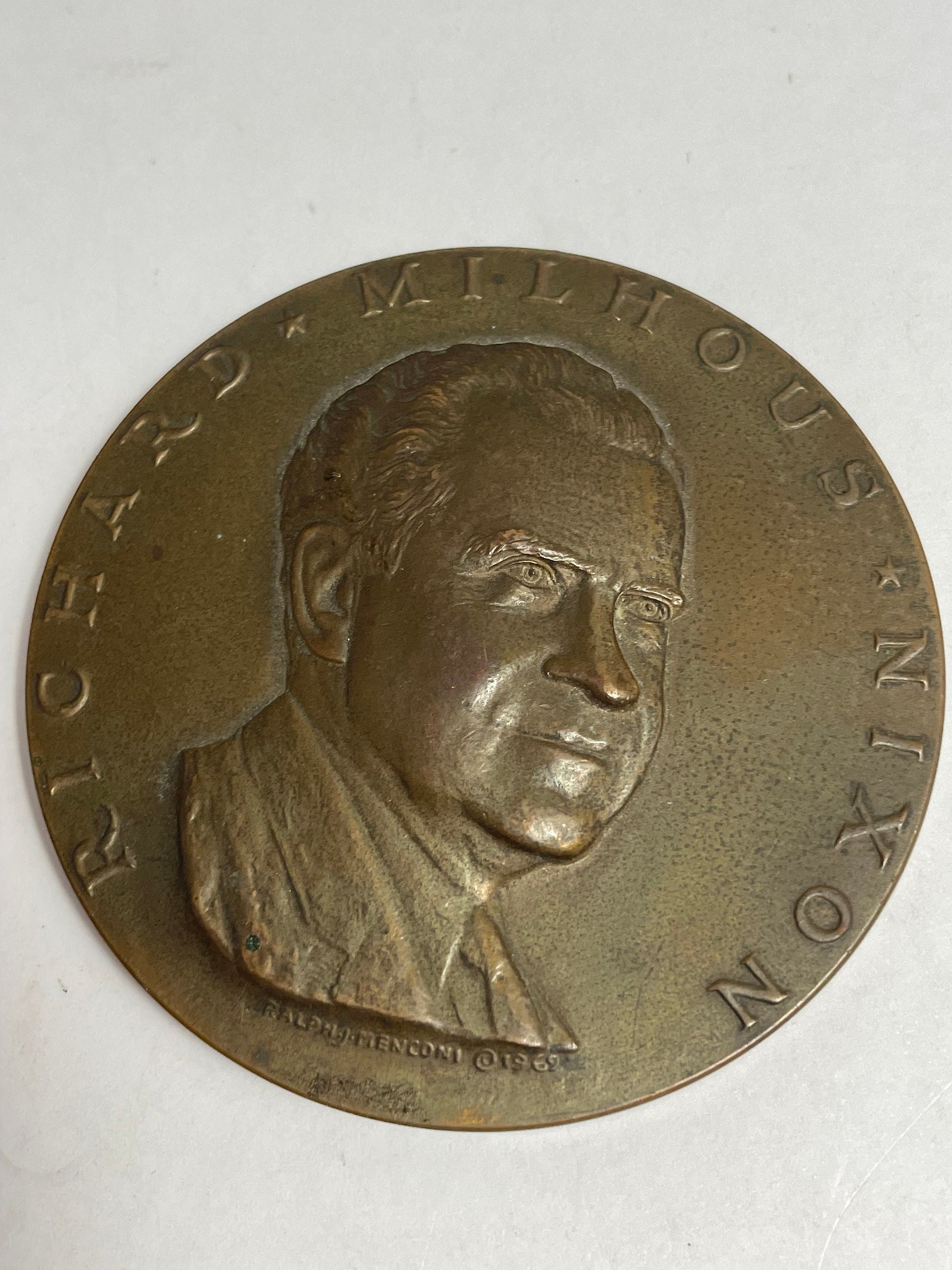 Vintage Richard Milhous Nixon 37th President of US 1969 Inaugurated Vintage Bronze Medal, Presidential Memorabilia, Vintage US Collectible