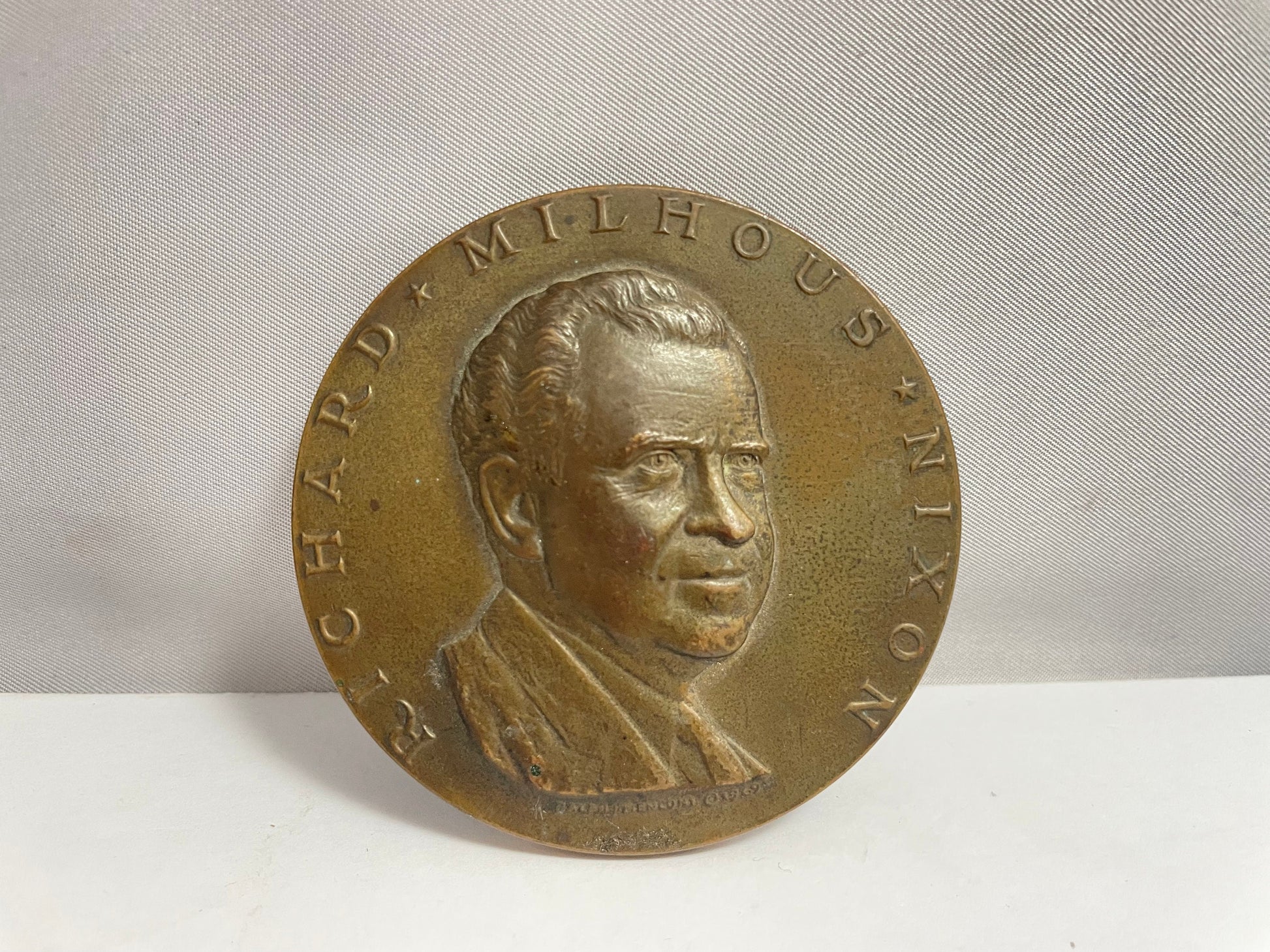 Vintage Richard Milhous Nixon 37th President of US 1969 Inaugurated Vintage Bronze Medal, Presidential Memorabilia, Vintage US Collectible