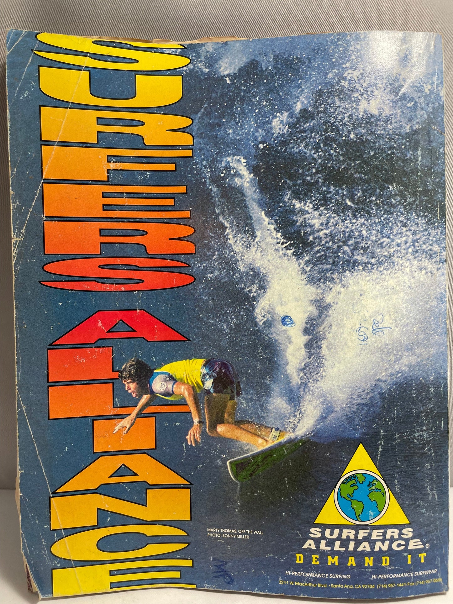 1989 March Special World Travel Issue Surfer Magazine, Vintage Surfing Collectible 90's Sports Memorabilia