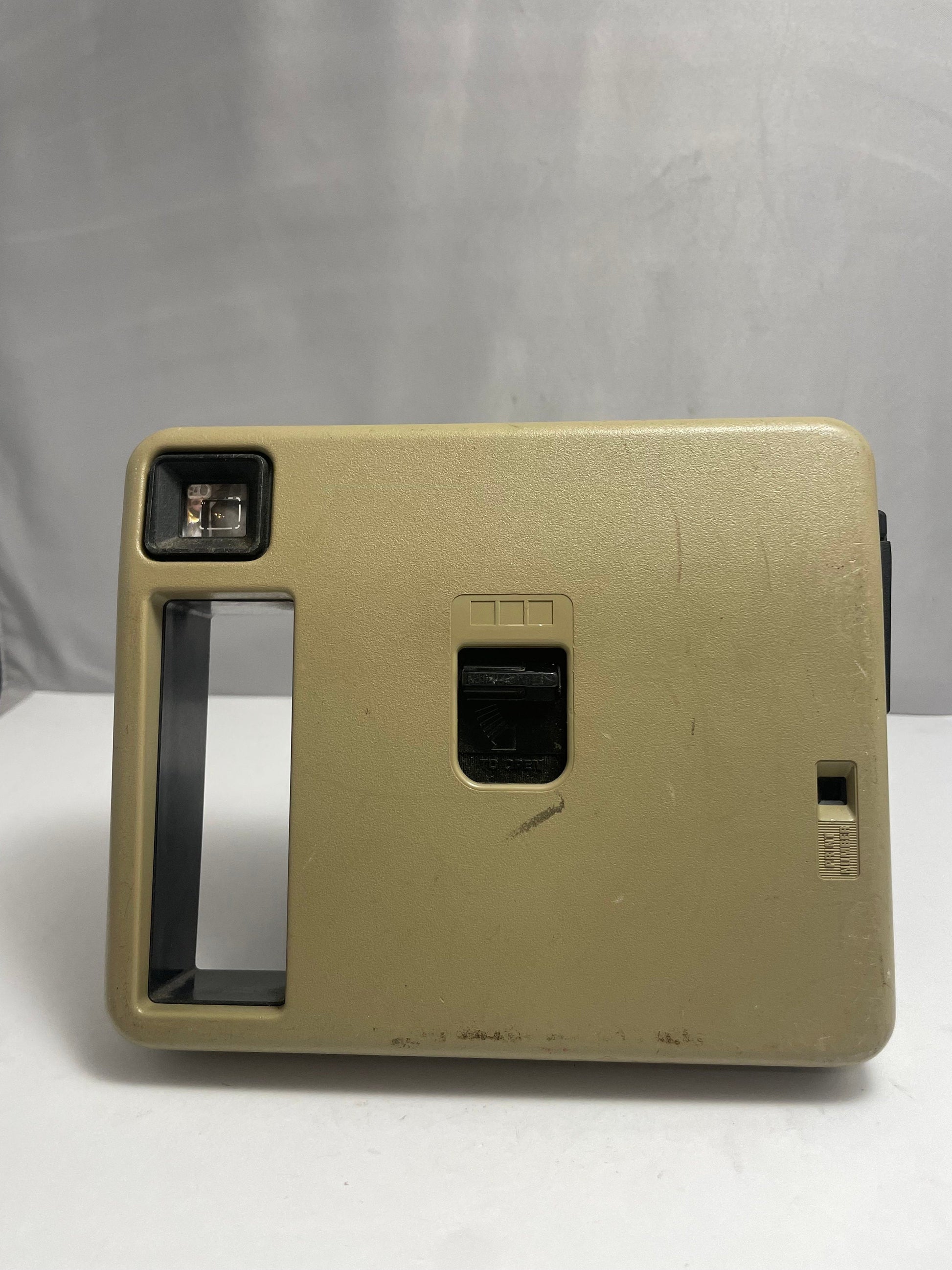 Vintage 1982 Kodak Pleaser II Kodamatic Instant Camera