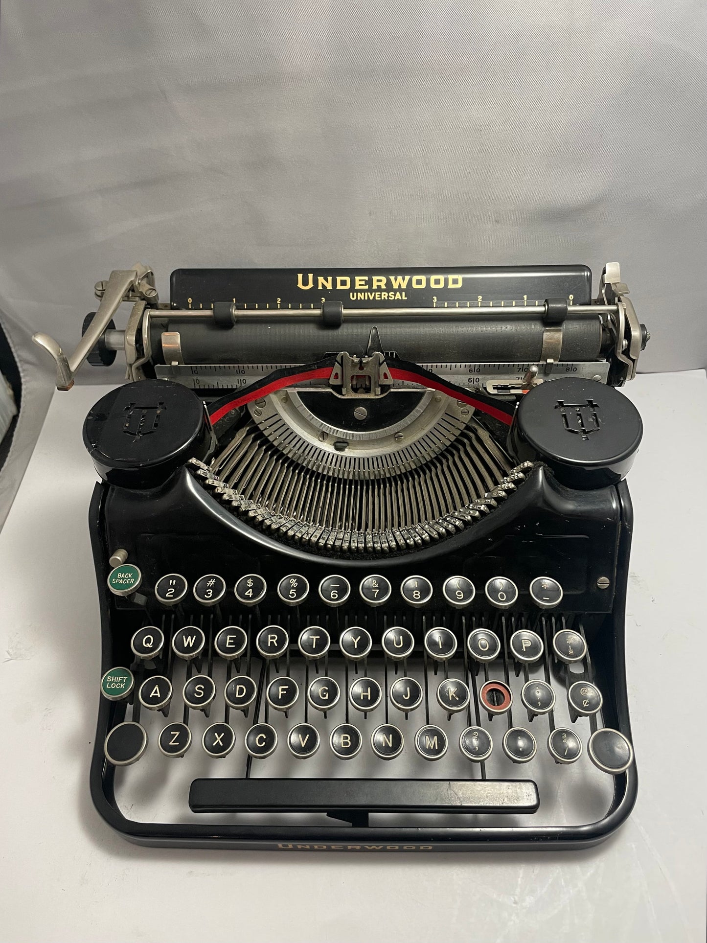 Antique 1920's Underwood Universal Standard Typewriter