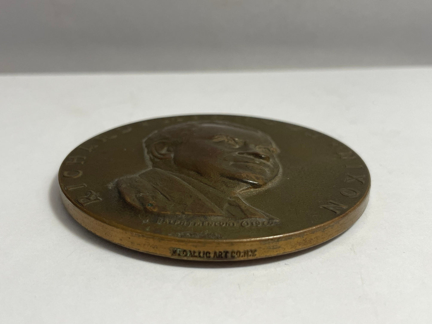 Vintage Richard Milhous Nixon 37th President of US 1969 Inaugurated Vintage Bronze Medal, Presidential Memorabilia, Vintage US Collectible