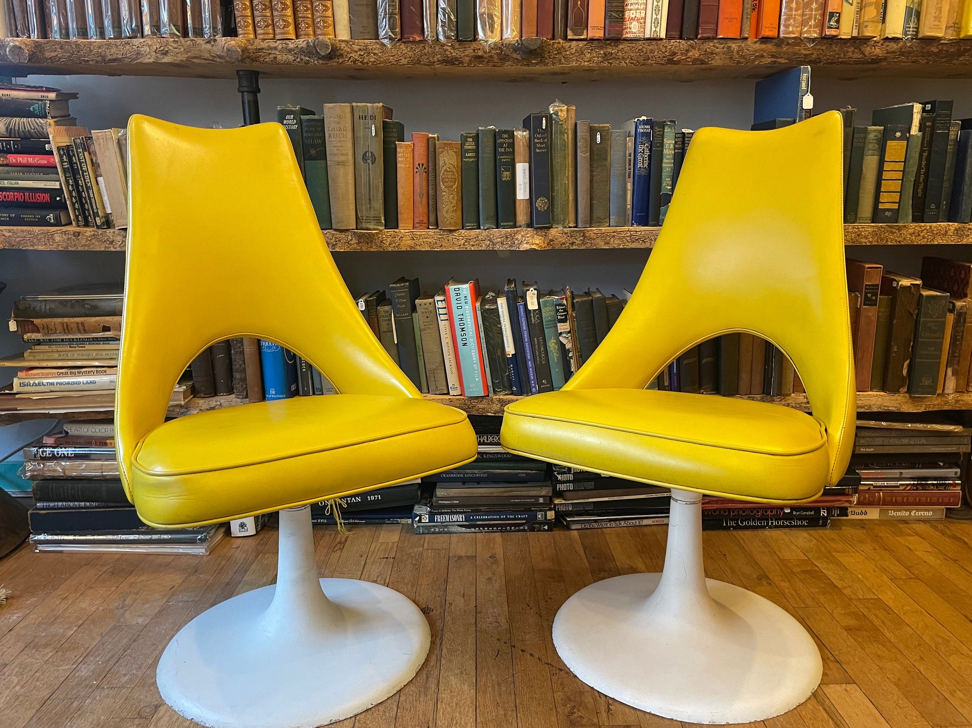 Vintage 1950's Tulip Chairs, Yellow Chairs, Fiberglass, Set of 2, Tulip Chair Set, Vintage Home Decor, One of a Kind Home Decor