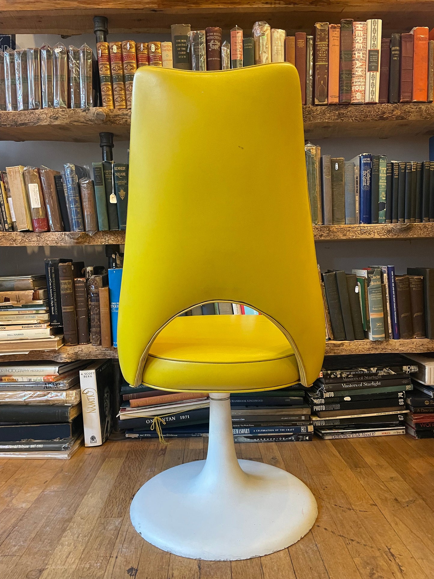 Vintage 1950's Tulip Chairs, Yellow Chairs, Fiberglass, Set of 2, Tulip Chair Set, Vintage Home Decor, One of a Kind Home Decor