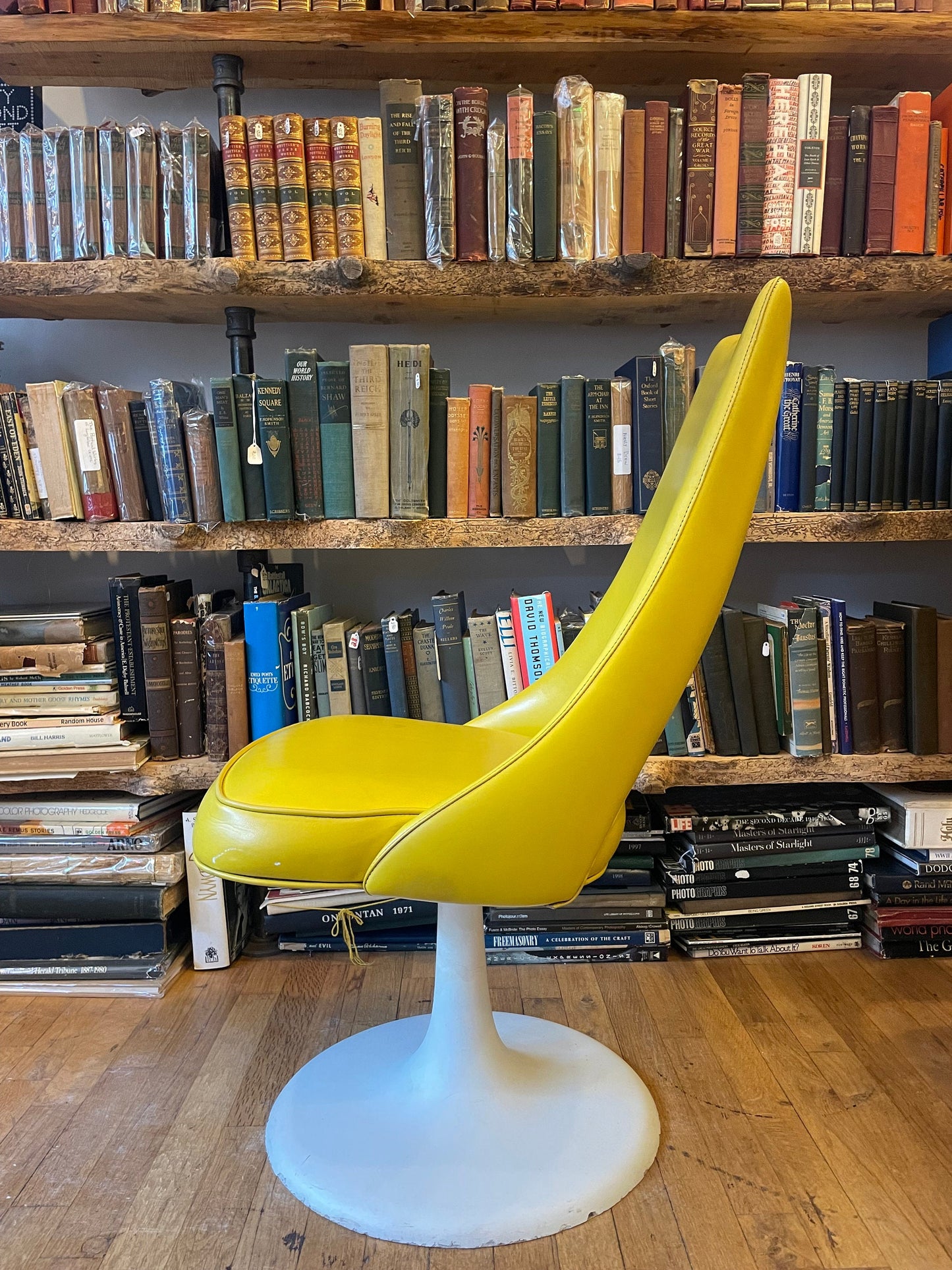 Vintage 1950's Tulip Chairs, Yellow Chairs, Fiberglass, Set of 2, Tulip Chair Set, Vintage Home Decor, One of a Kind Home Decor