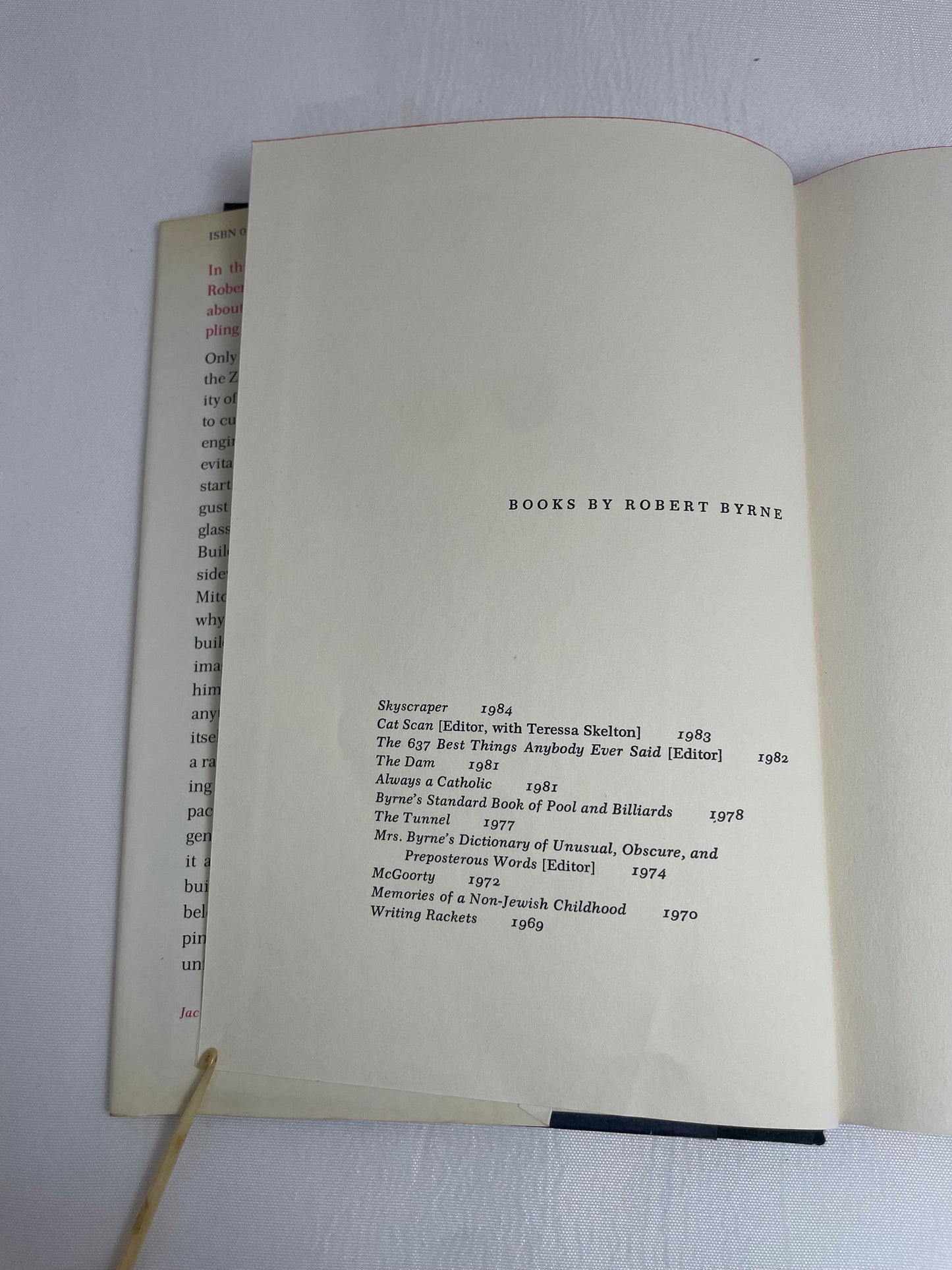 Skyscraper A Novel By Robert Byrne, 1984 First Edition, Fiction, Hardcover, Vintage Novel, Engineering, Thriller, Skyscraper Building