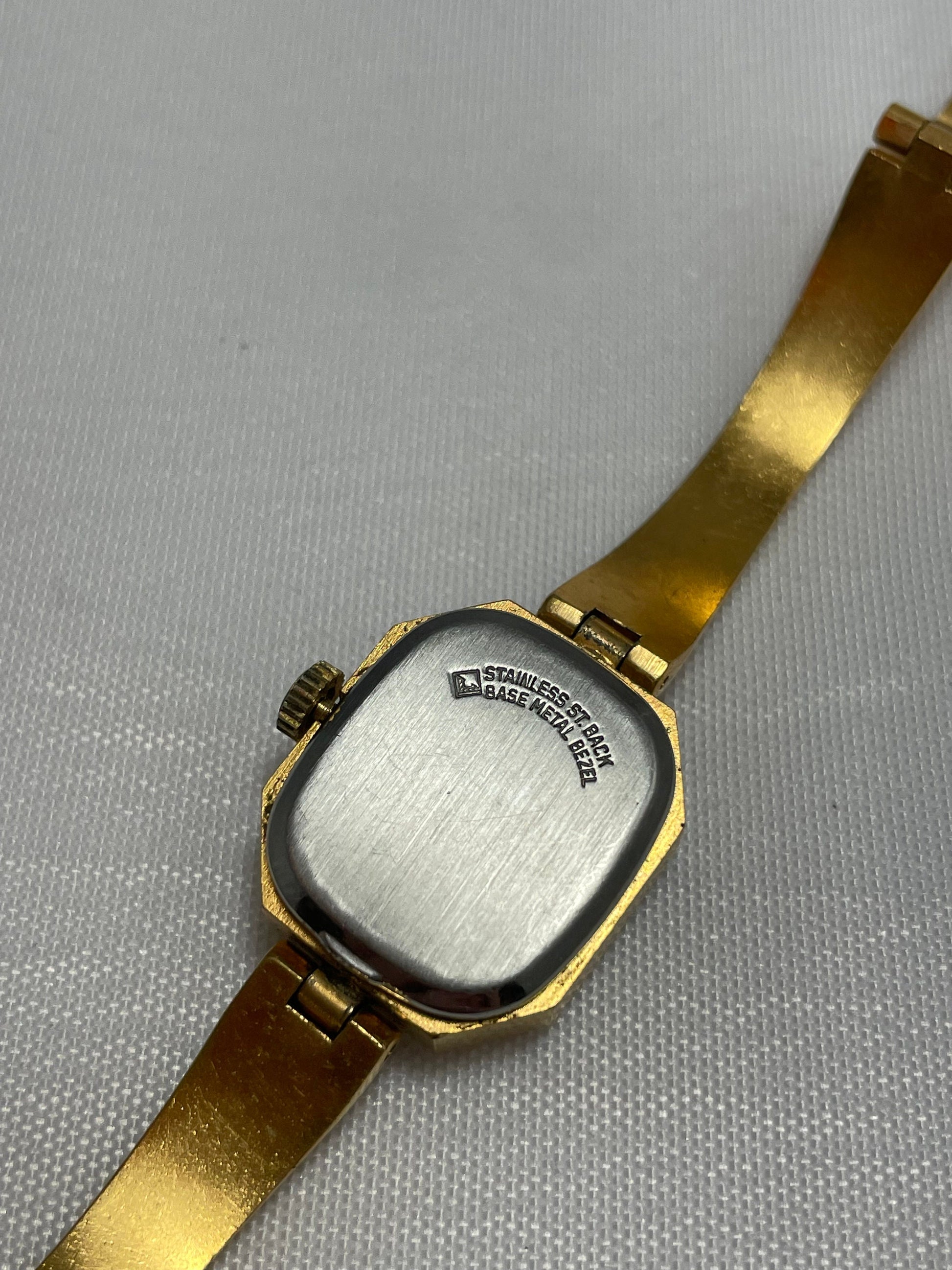 Vintage Women's Vulcain 17 Jewels Wrist Watch, Stainless Steel Back, Base Metal Bezel, Mechanical Watch, Accessories, Women's Jewelry