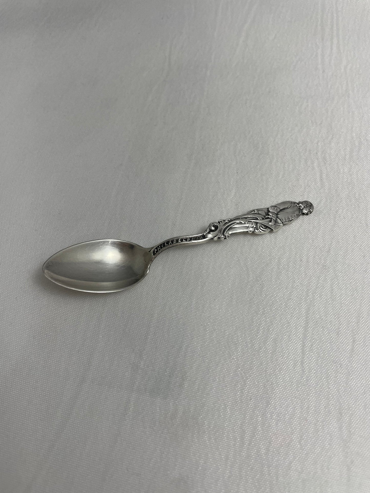 Sterling Souvenir Spoon Full Figure Benjamin Franklin 1706-1790 American Patriot