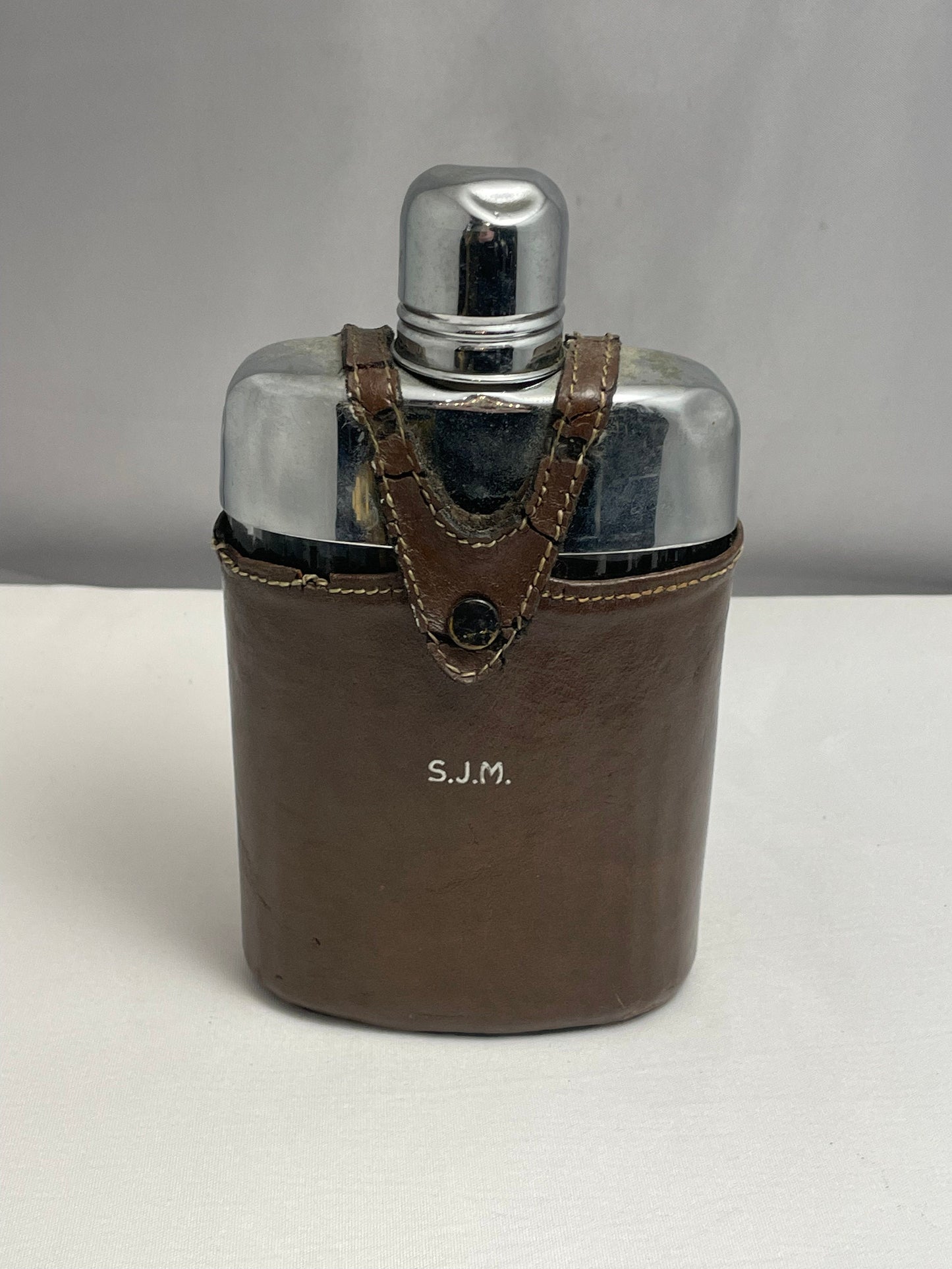 Vintage Leather Flask Holder, Monogrammed Cover, Personalized 1980's Drink Carrier