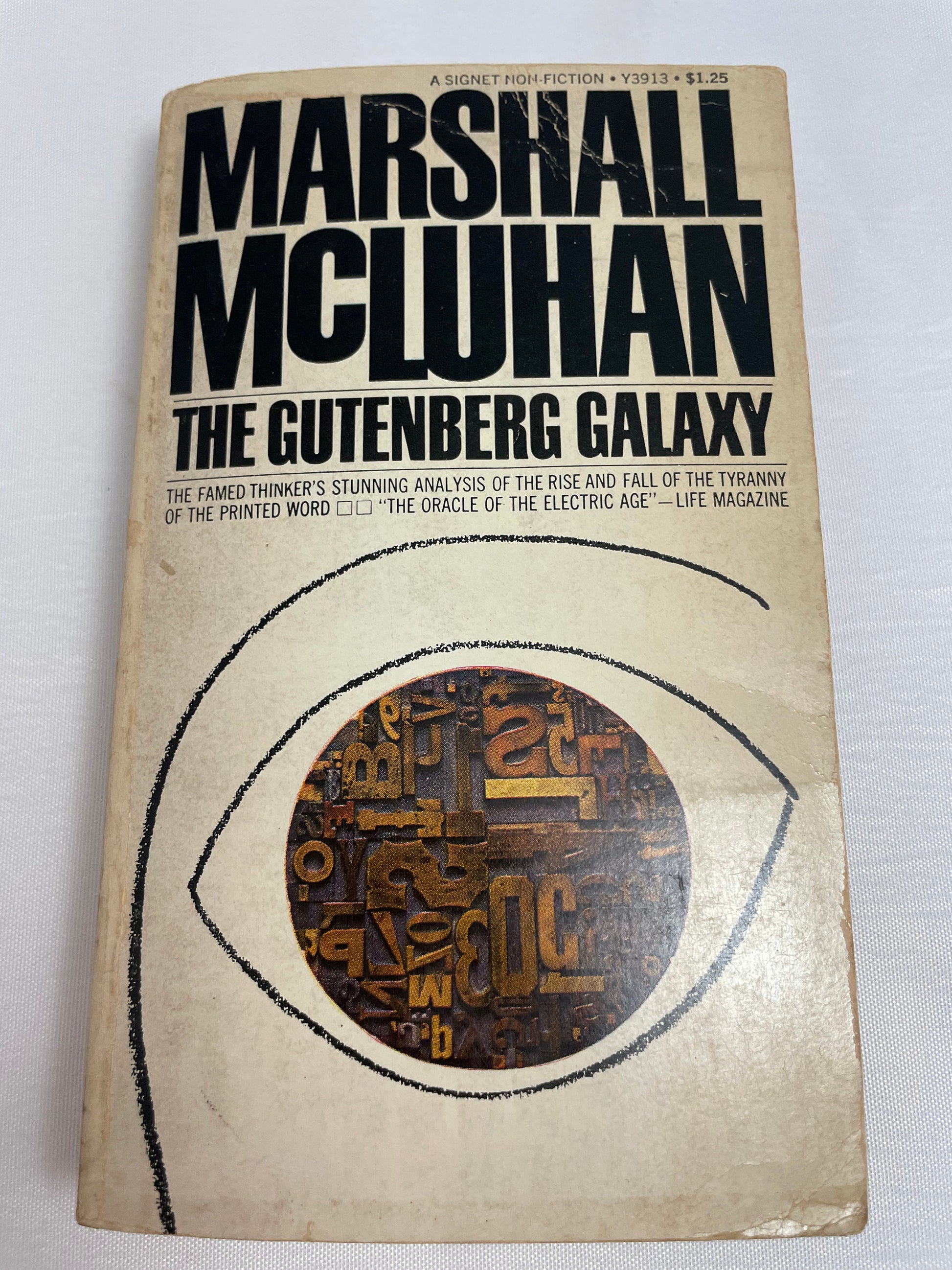 Marshall McLuhan The Gutenberg Galaxy, Vintage 1960's Novel, Social Science Book, The Making of a Typographic Man, Bibliographic