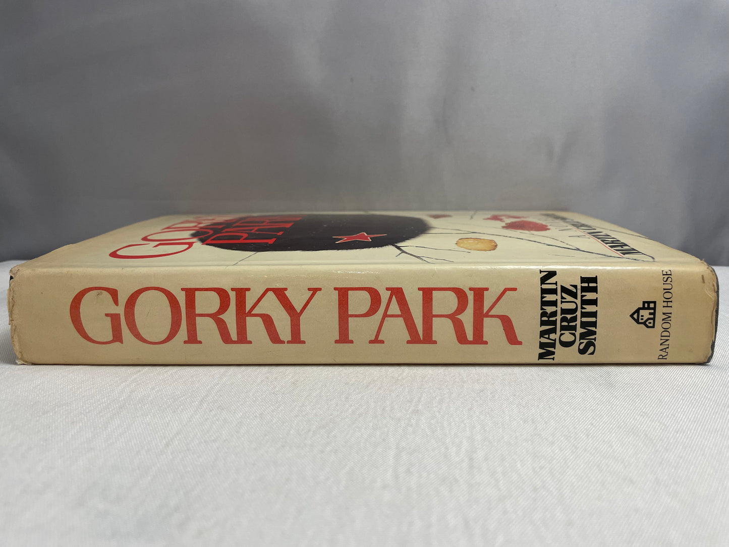 Gorky Park by Martin Cruz Smith, 1981 First Edition, Crime Fiction Novel