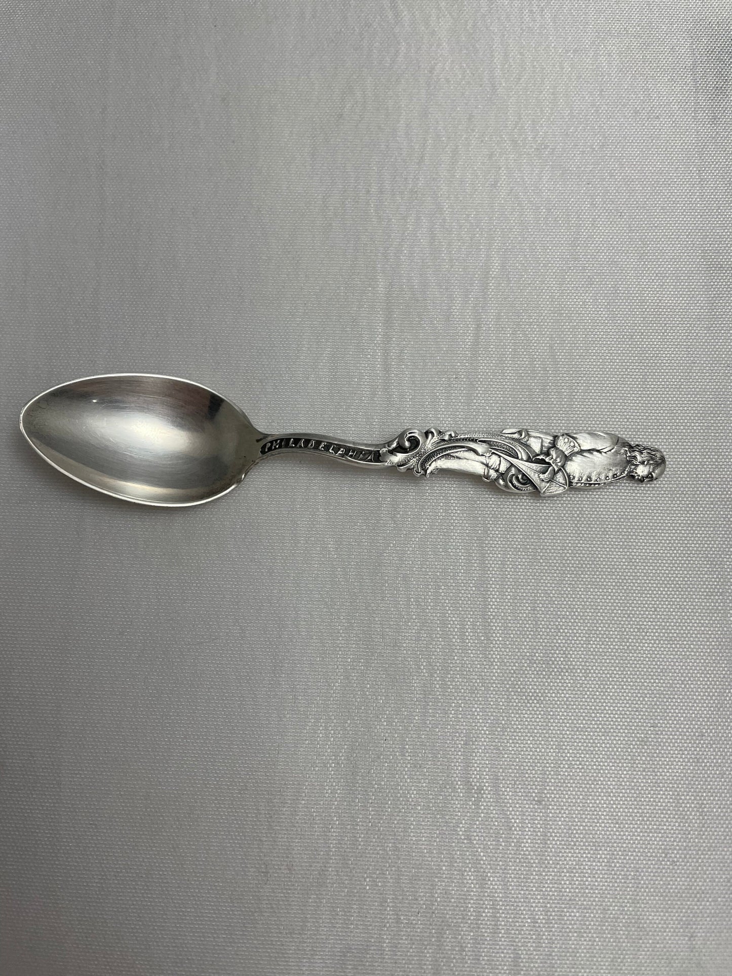 Sterling Souvenir Spoon Full Figure Benjamin Franklin 1706-1790 American Patriot