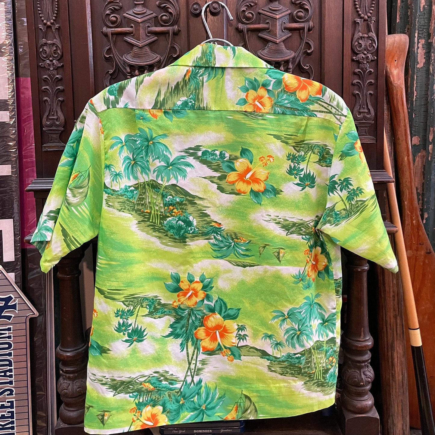 Vintage Pomare Tahiti Hawaiian Shirt Bright Colorful Hibiscus Print