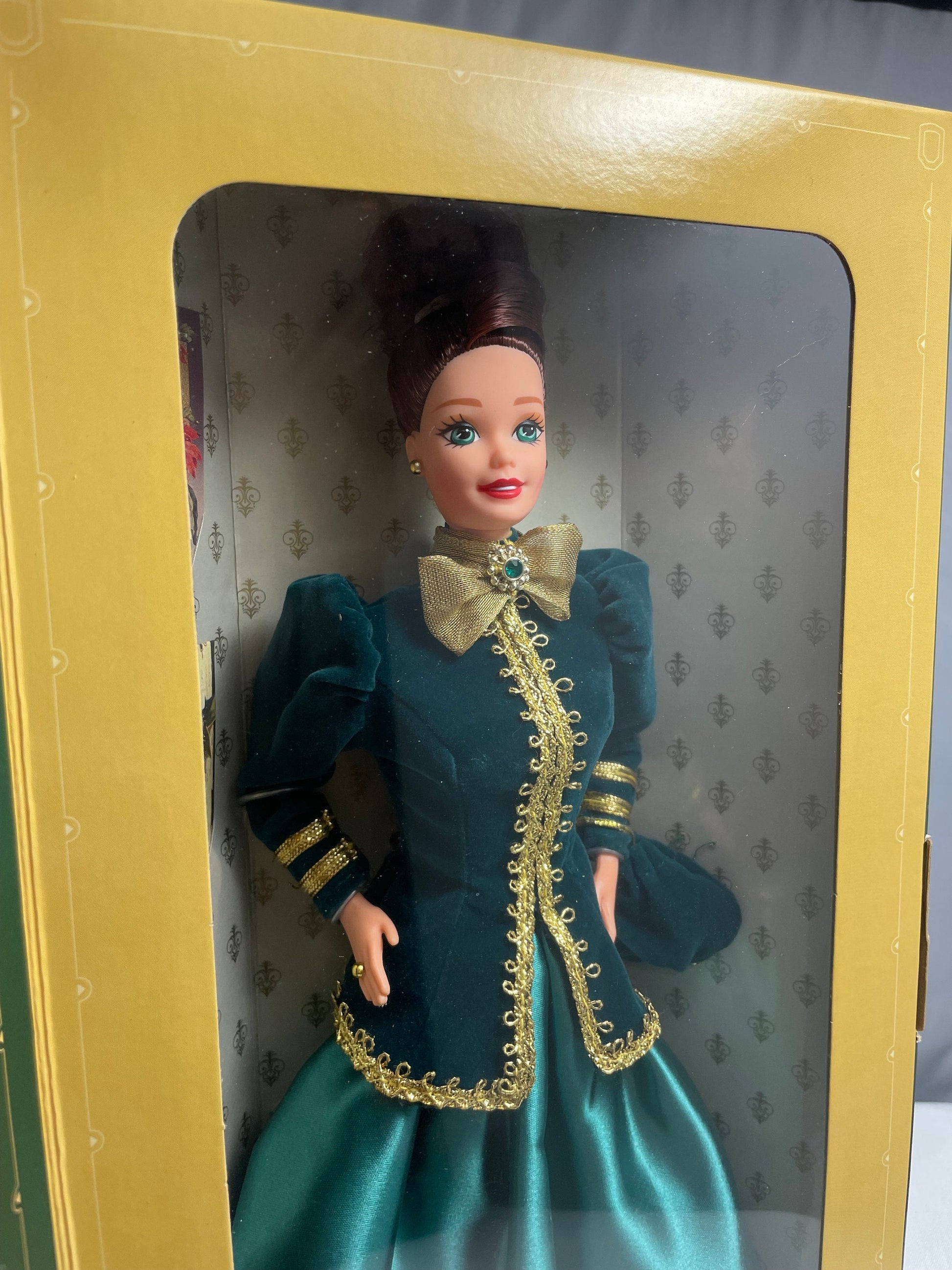 Yuletide Romance Barbie, Hallmark Special Edition, 1990's Collectible Barbies, Vintage Barbie Dolls, In Original Box