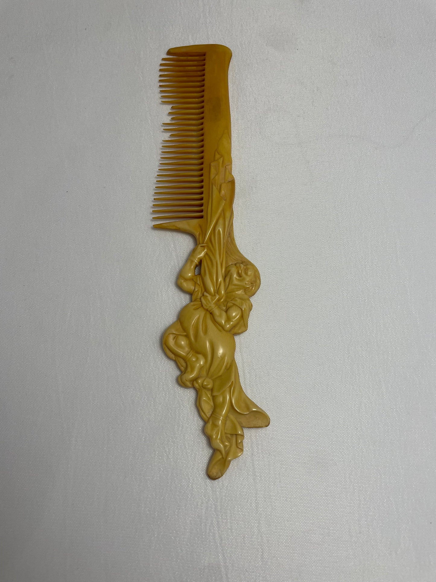 Victorian Celluloid Decorative Hair Comb Rumpelstiltskin Sculpture on Handle, Rare Collectible, Antique Accessories, Victorian Vanity