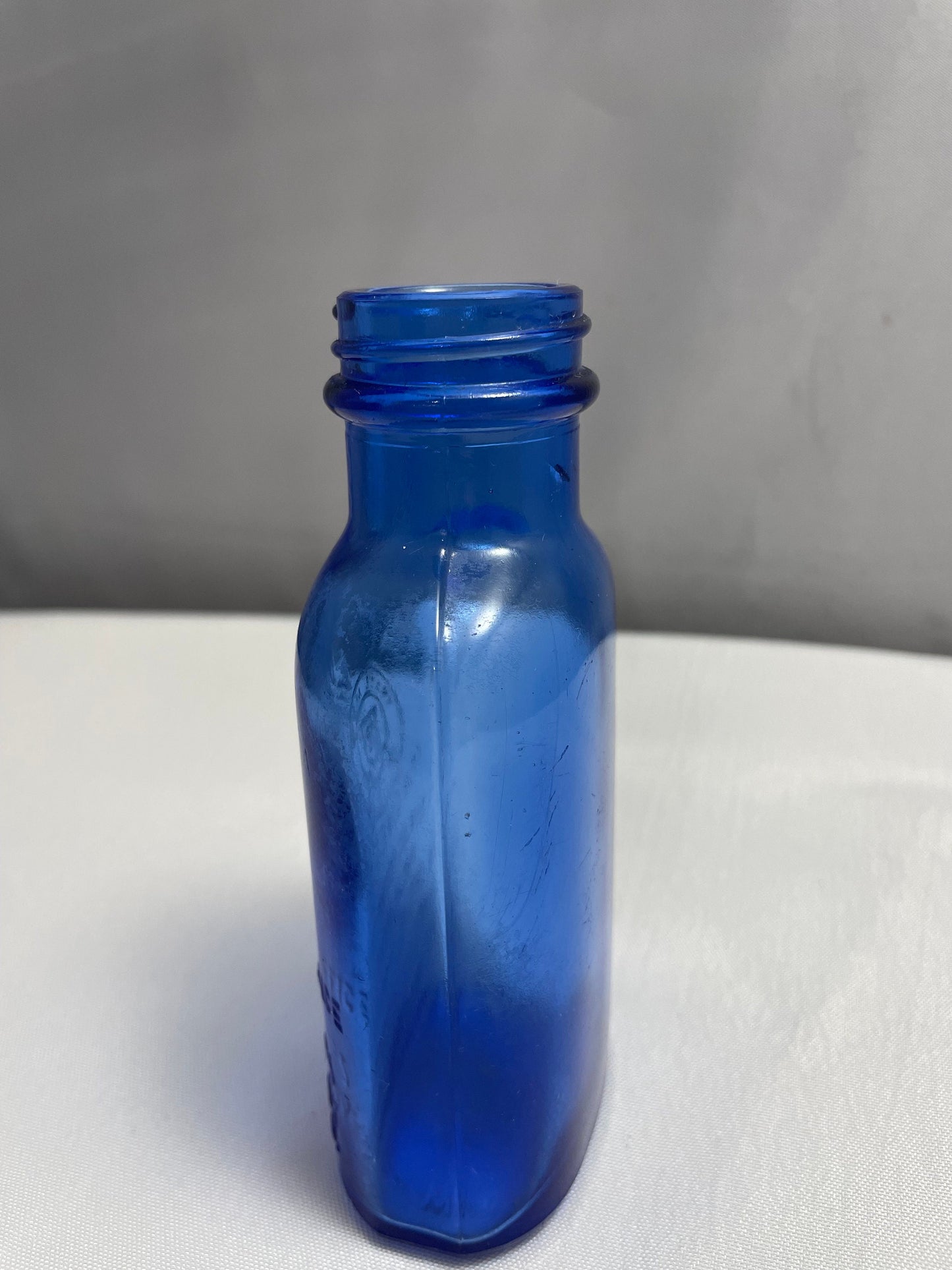 Antique 1930's Milk of Magnesia Chas.H.Phillips Chemical Company Glenbrook, Conn. Blue Glass, Collectible Glassware