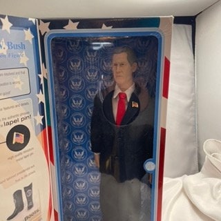 President George Bush Talking Action Figure 2000 Edition, Collectible Toy, Political Memorabilia, Presidential Figure