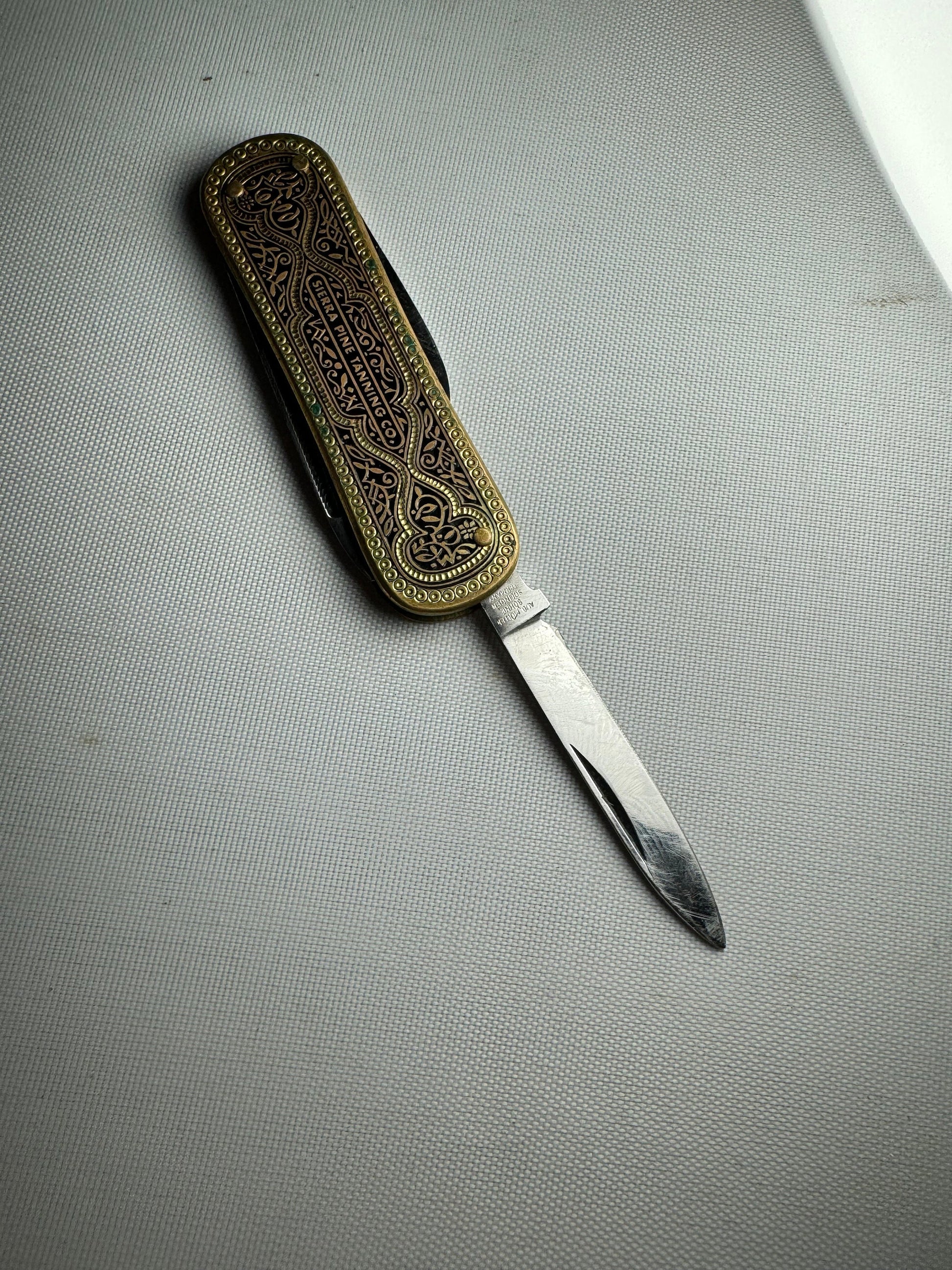 Antique Gentlemen’s Folding 3 Blade Pocket Knife, Vintage Pocket Knife, Collectible Knife, Classic Men's Gift