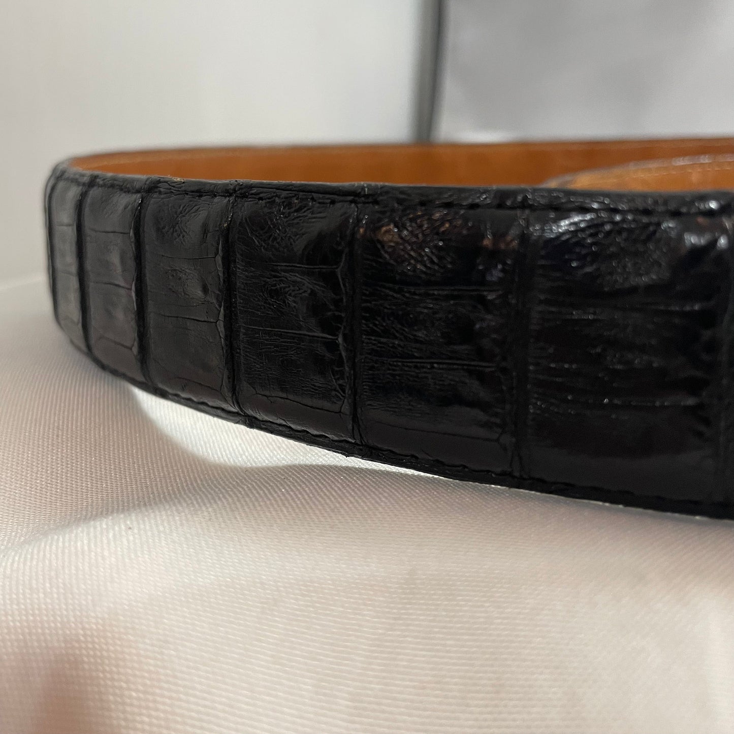 Vintage Genuine Crocodile Belt, Leather Fashion Accessory, Stylish Belt, Classic Buckle, Exotic Skin Belt