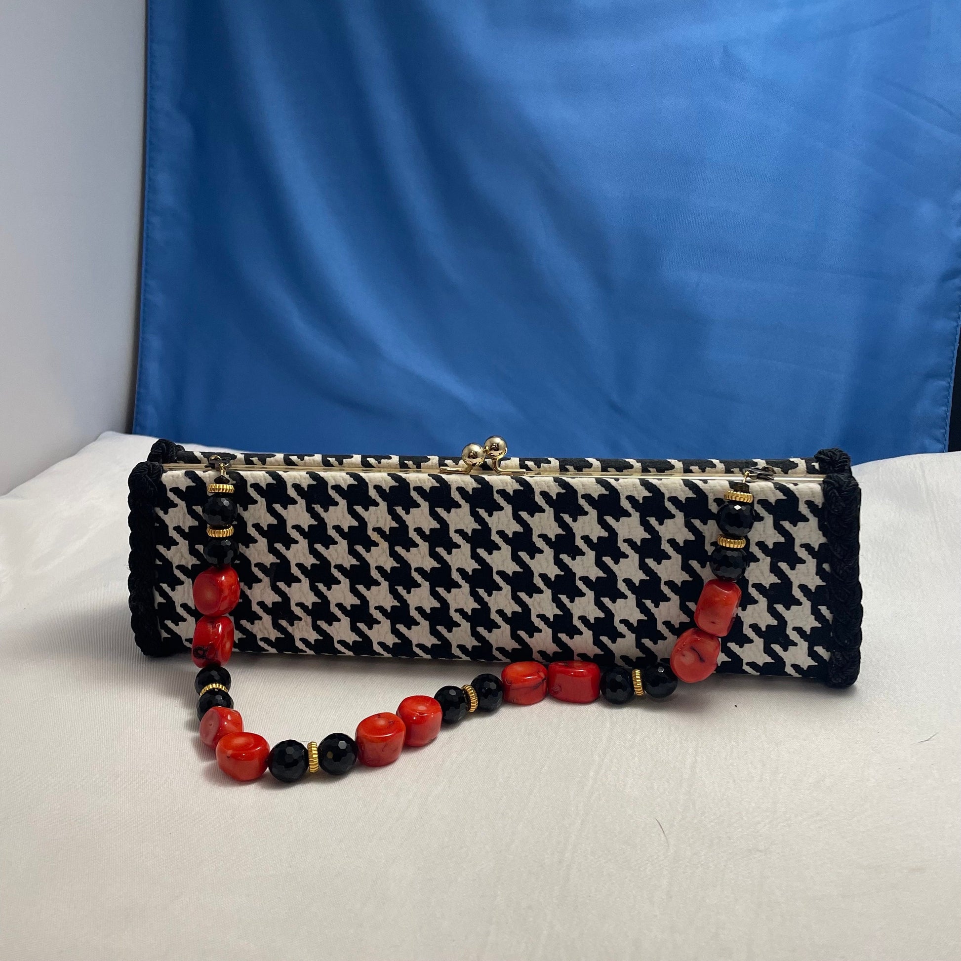 Houndstooth Shoulder Bag Beaded Strap, Statement Purse, Stylish Handbag, Trendy Crossbody, Fashionable Bag