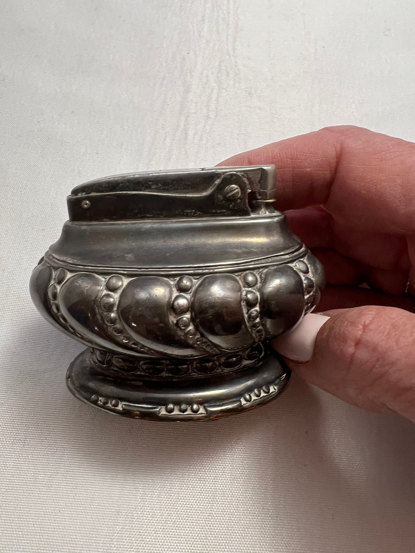 Vintage Ronson Crown Antique Table Lighter Silverplate