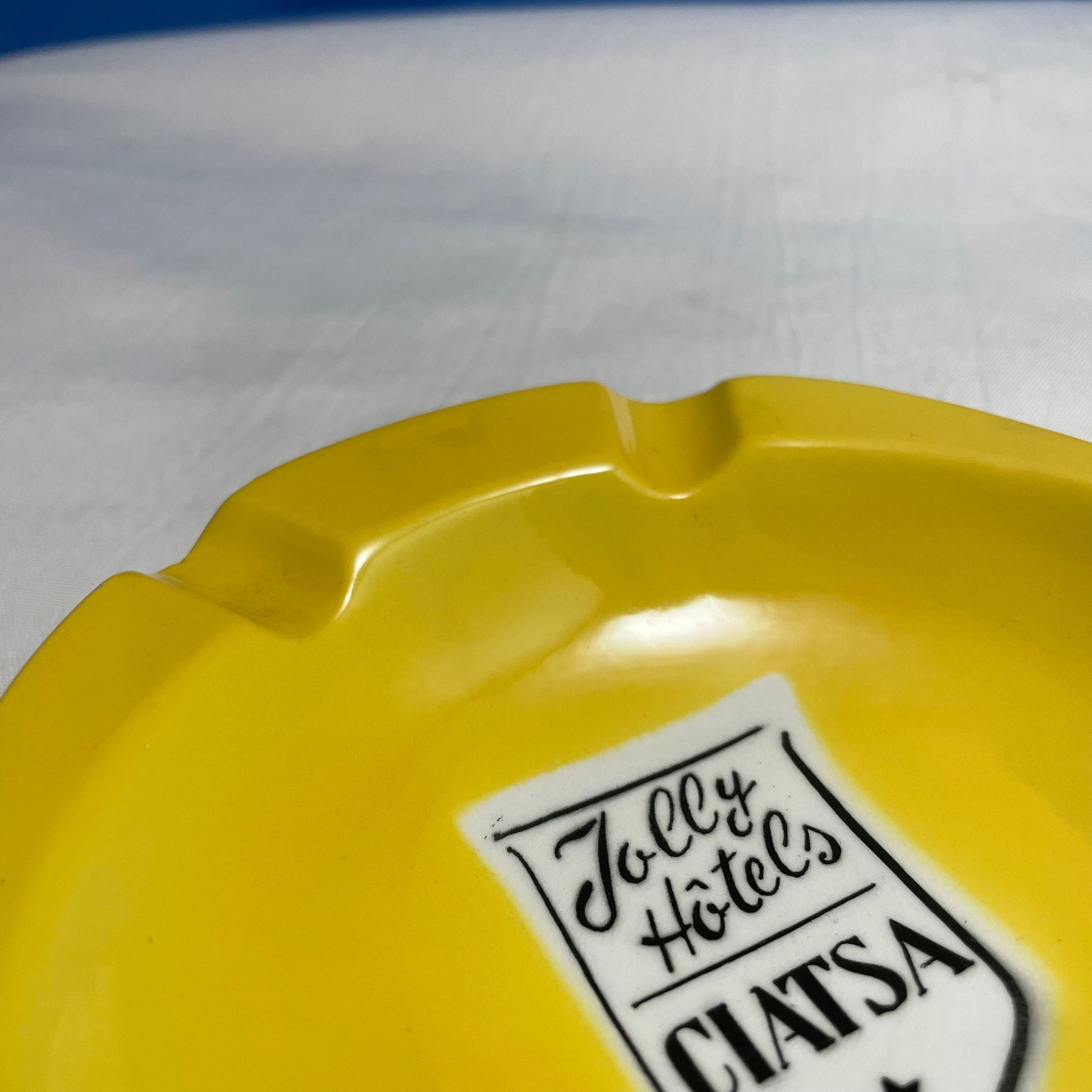 Jolly Hotels Ciatsa Souvenir Ashtray Yellow, Vintage Travel Memorabilia, Retro Hotel Collectible, Unique Gift