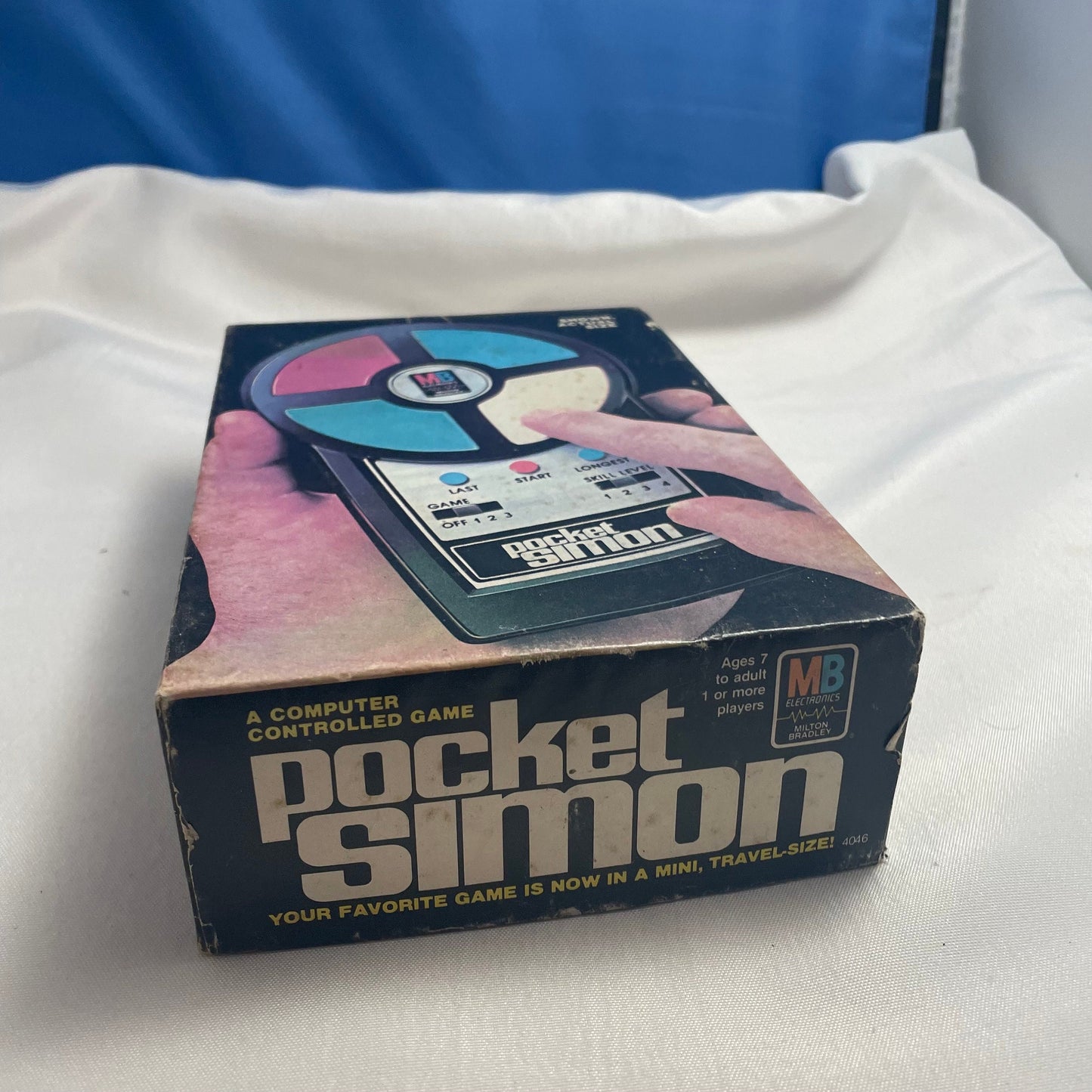 Vintage Pocket Simon 1980 Game, Electronic Memory Game, Retro Toy, Handheld Game, Classic Toy