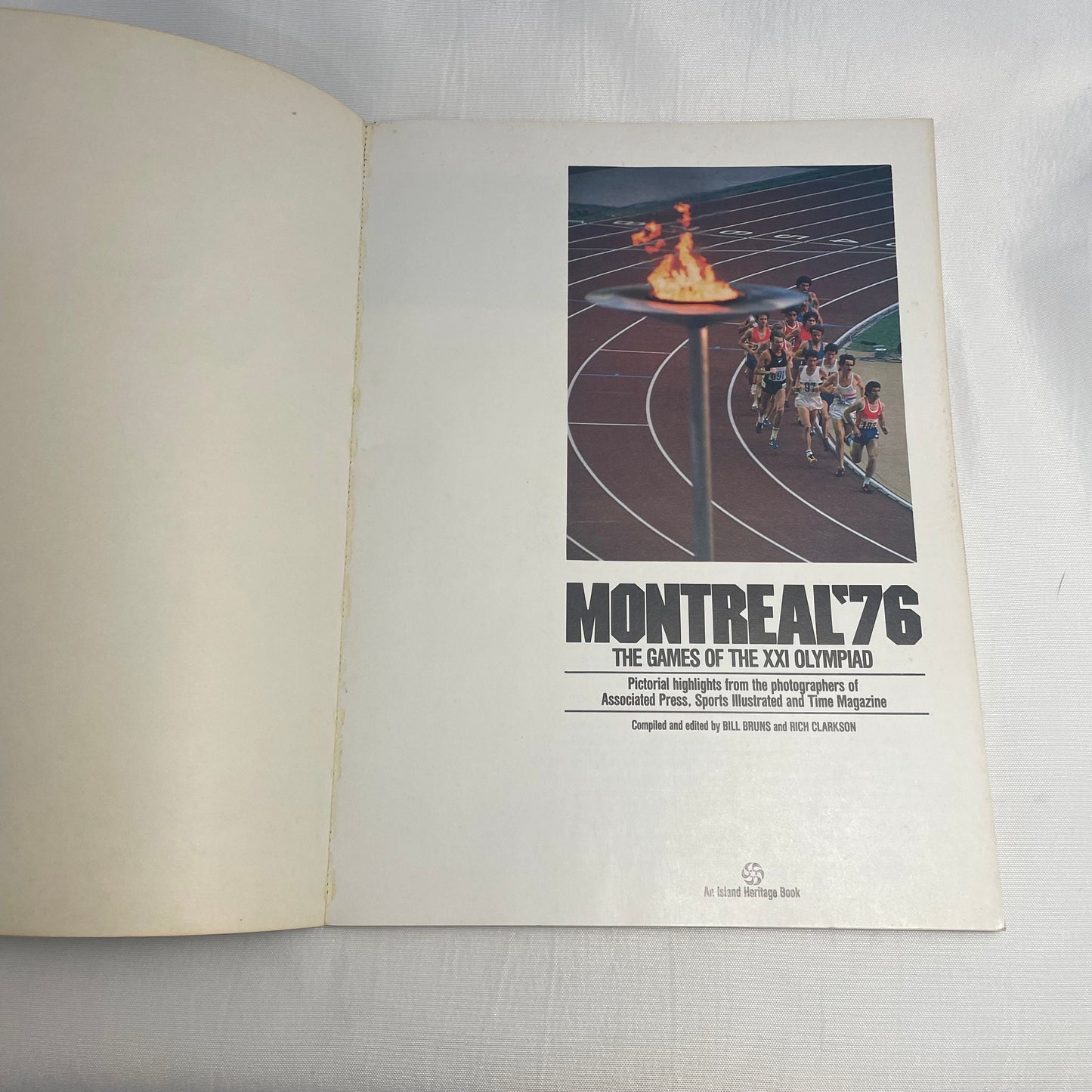 Montreal 76' Olympic Games Photo Book, XXI Olympiad Memorabilia, Sports History Gift