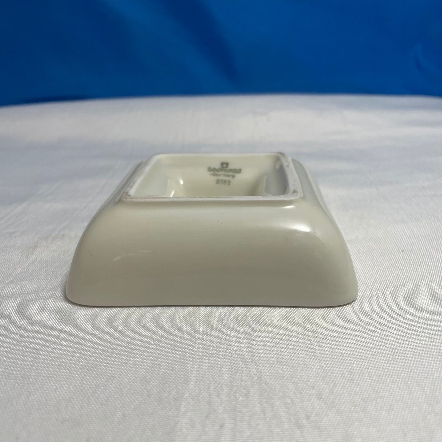 Ceramic Ashtray for Hotels, Ciga Design, Made in Germany, Unique Gift, Hotel Room Decor