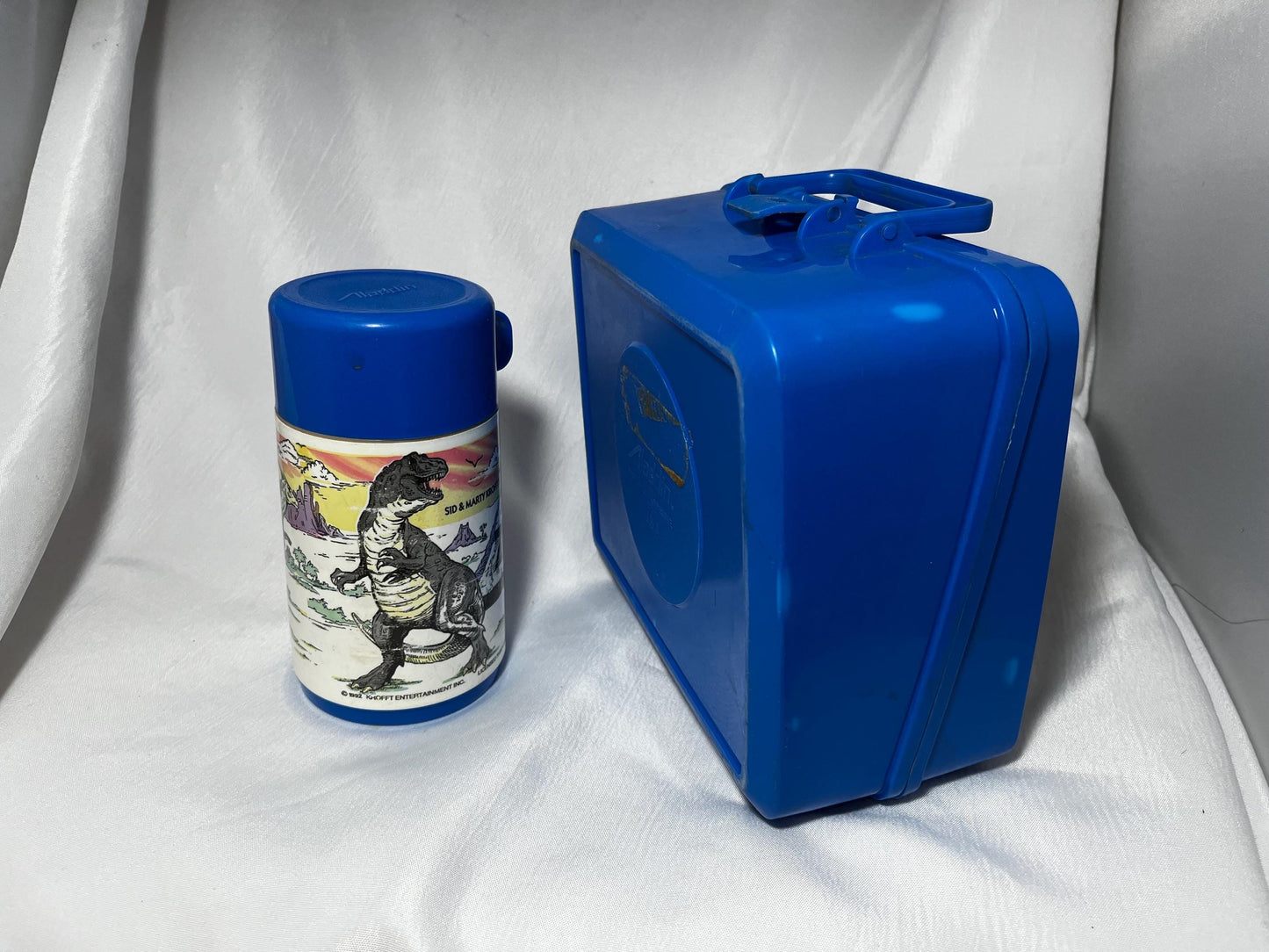 Retro Land of the Lost 1992 Lunch Box and Thermos, TV Show Merchandise, 90s Nostalgia, Krofft Lunch Box