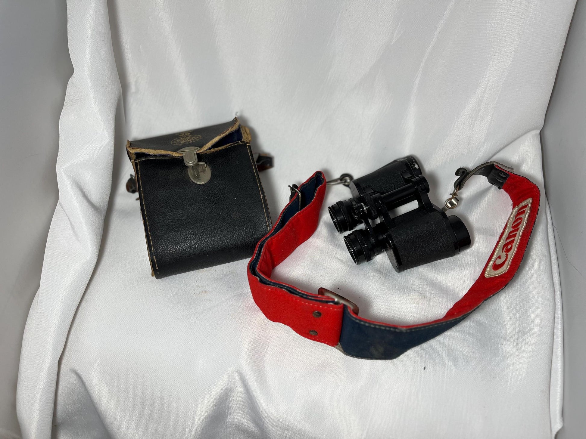 Vintage Tasco Binoculars for Gift, Compact Adventure Optics, Travel Companion, Outdoor Exploration Gear