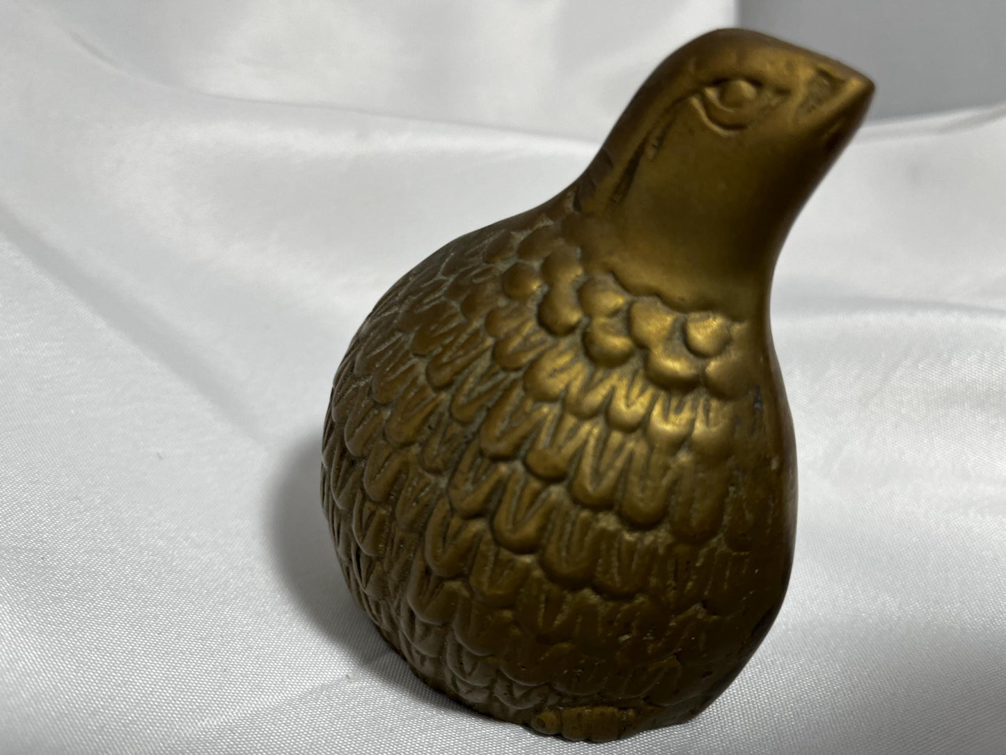 Vintage Brass Quail Paperweight, Mid Century Modern Bird Desk Decor, Retro 60s Office Accessory